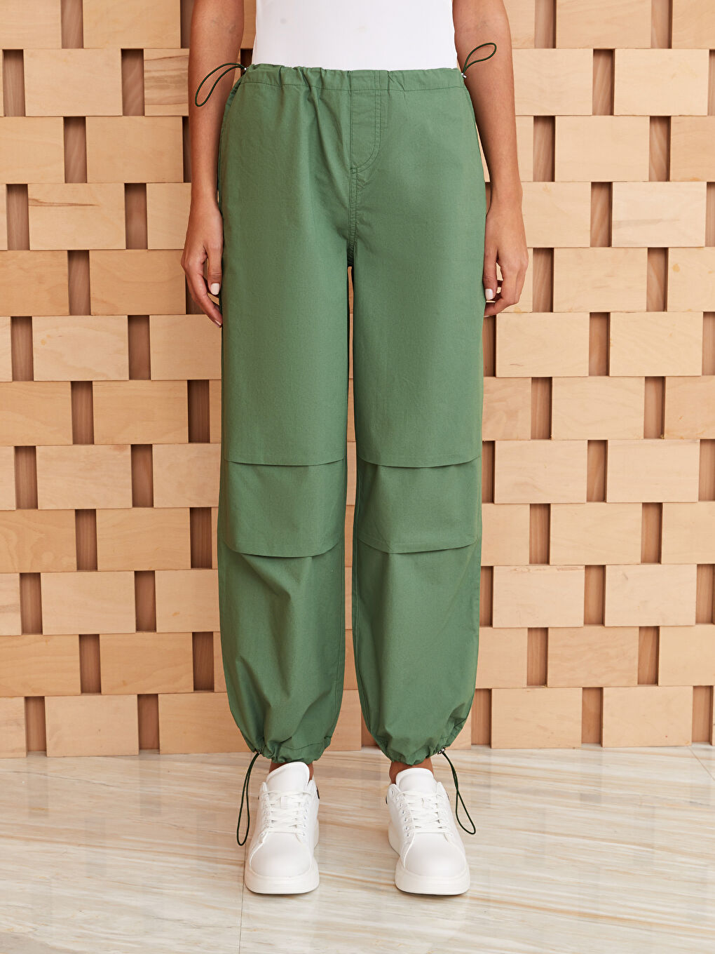 Women's Elasticated Waist Plain Parachute Trousers-2