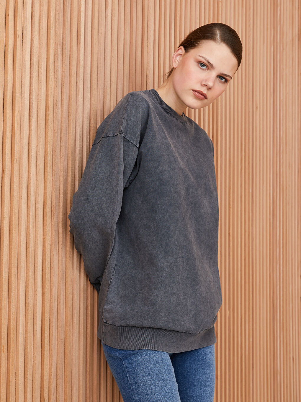 Antrasit Bisiklet Yaka Düz Oversize Kadın Sweatshirt Tunik-1