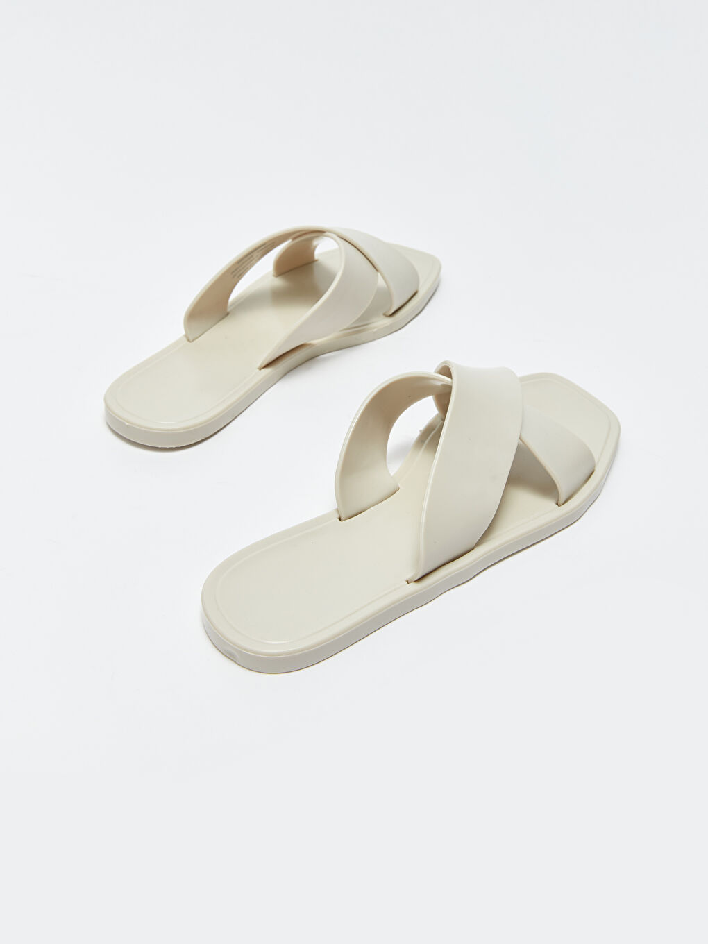 Bej Çapraz Bantlı Kadın Terlik-4