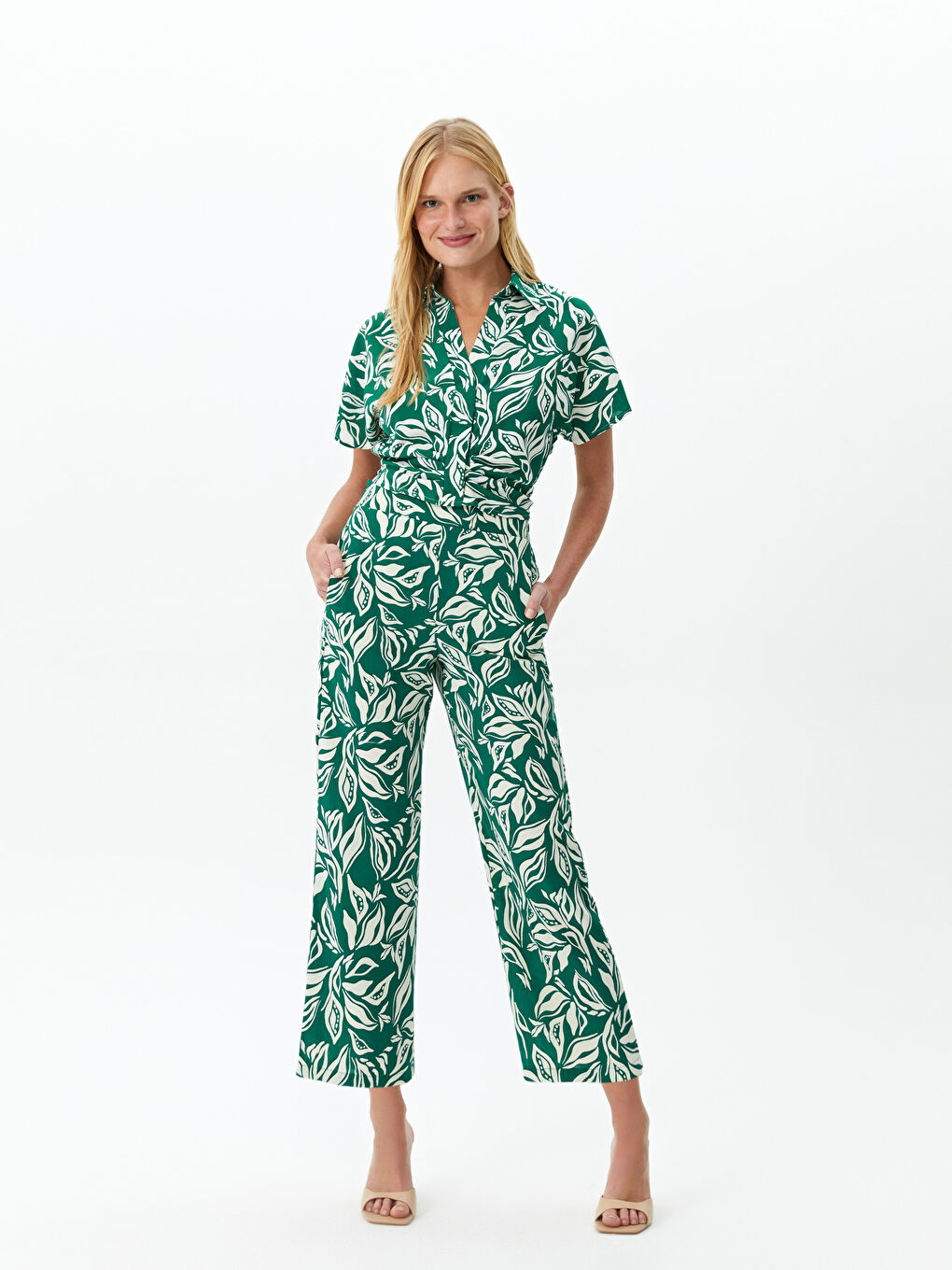 Shirt Collar Patterned Short Sleeve Crop Women's Blouse-2