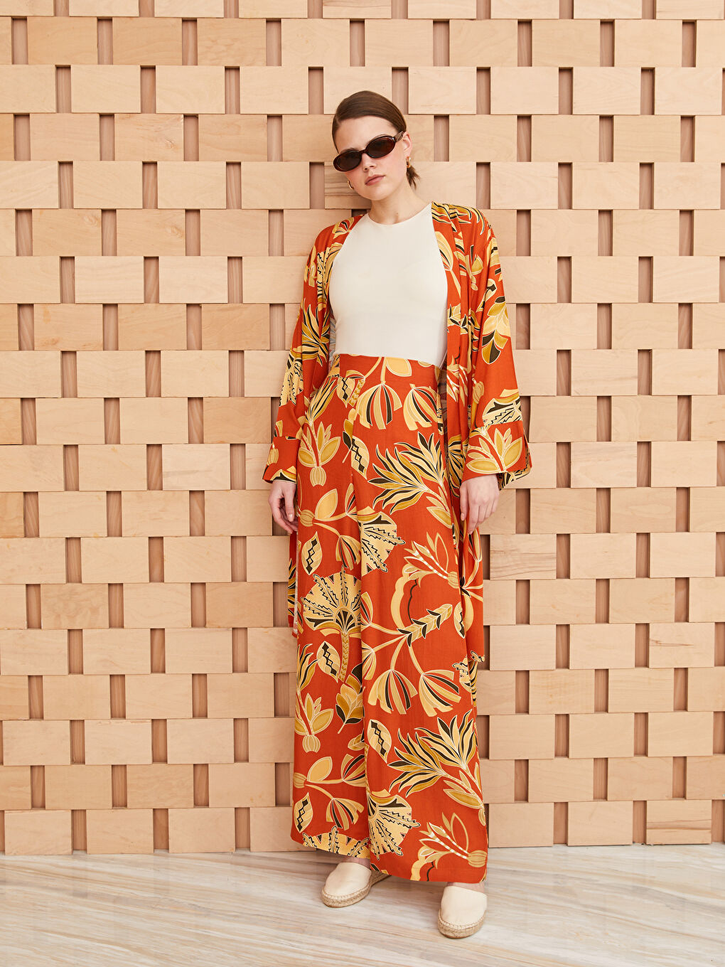 Elasticated Waist Patterned Wide Leg Women's Trousers