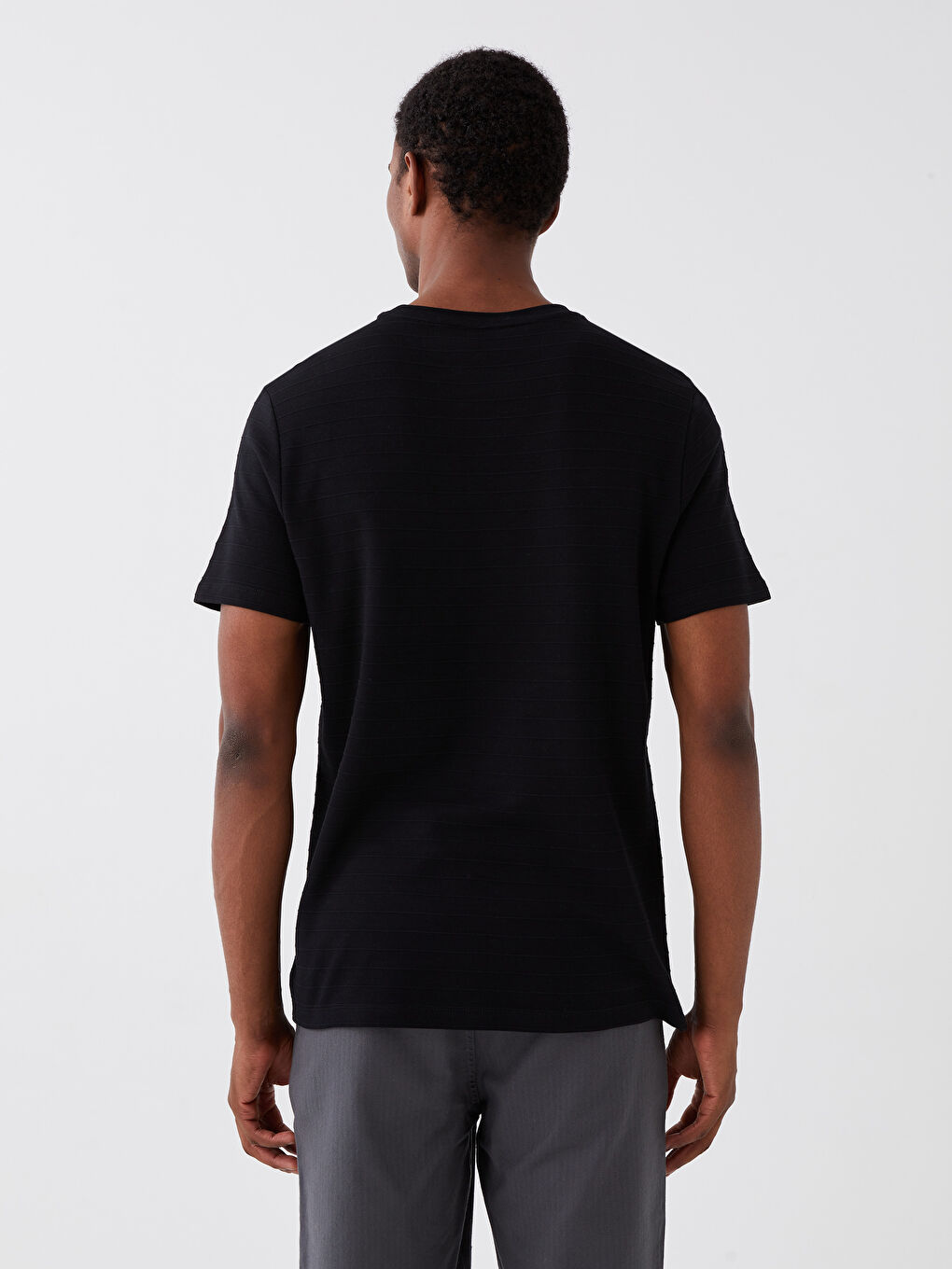 Siyah Bisiklet Yaka Penye Erkek Tişört-4