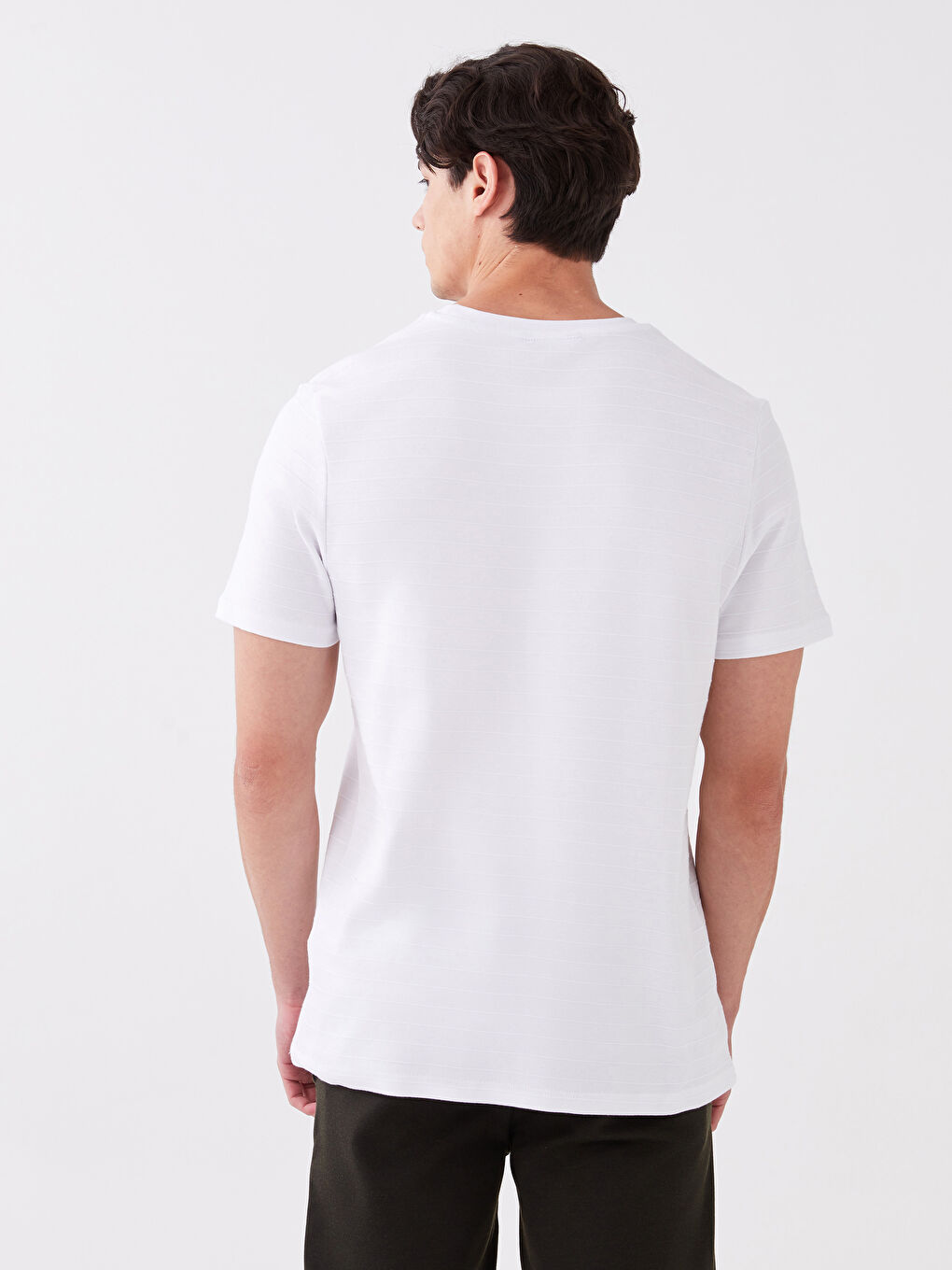 تيشيرت رجالي بياقة دائرية قماش جيرسي-4