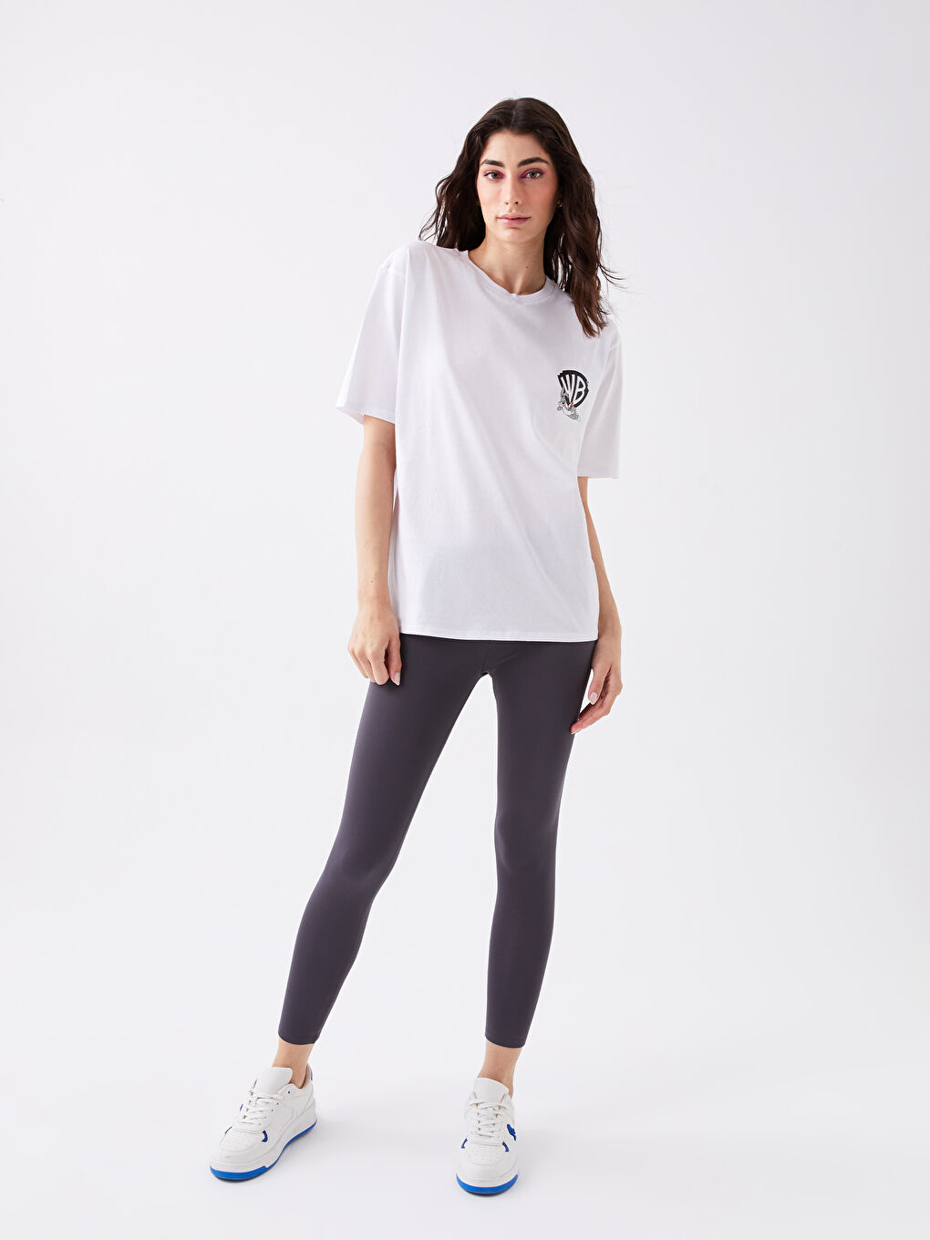 Crew Neck Bugs Bunny Printed Short Sleeve Oversize Women's T-Shirt-2