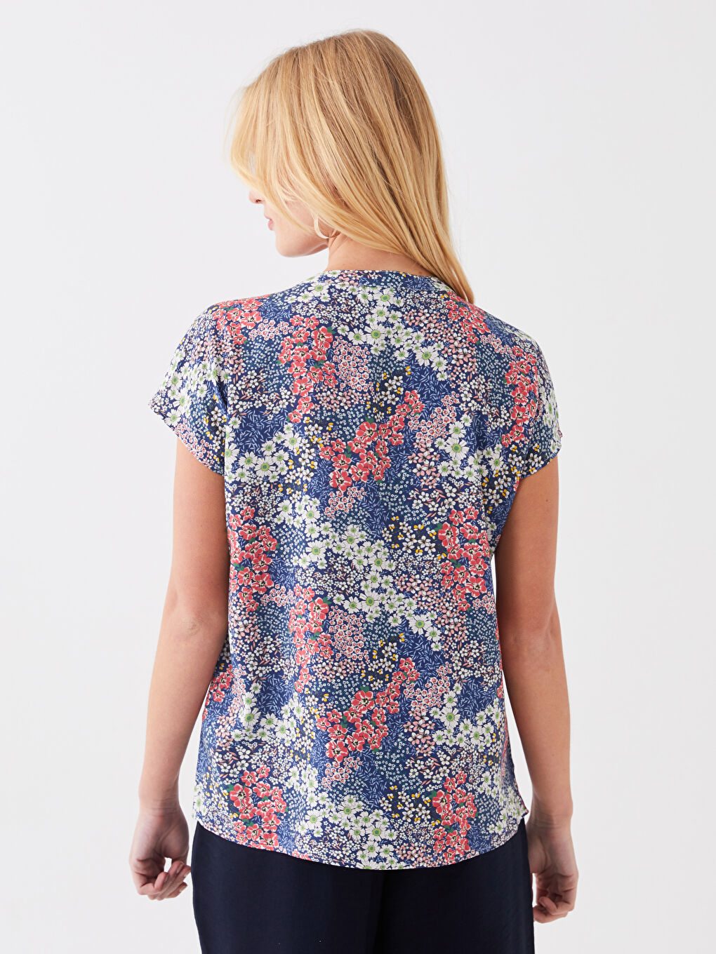 Tie Neck Floral Short Sleeve Women's Blouse-4