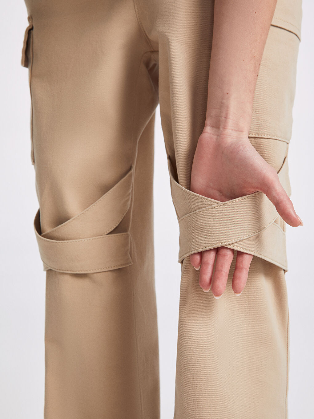 Bej Standart Fit Gabardin Kadın Kargo Pantolon-3