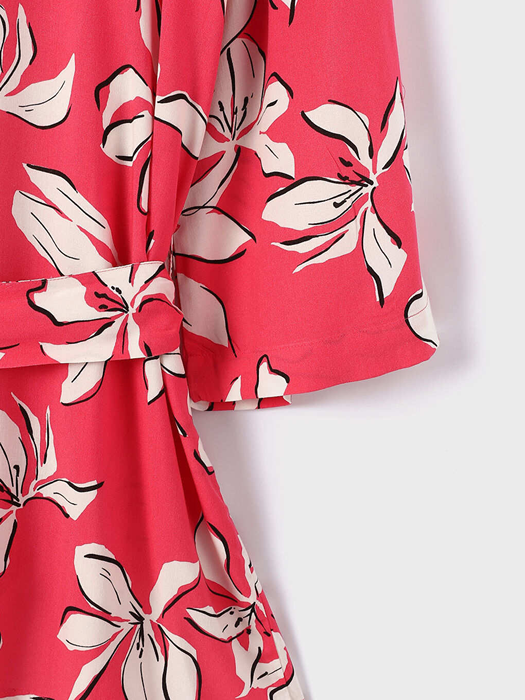 Shawl Collar Patterned Women's Kimono with Belt Detail-2