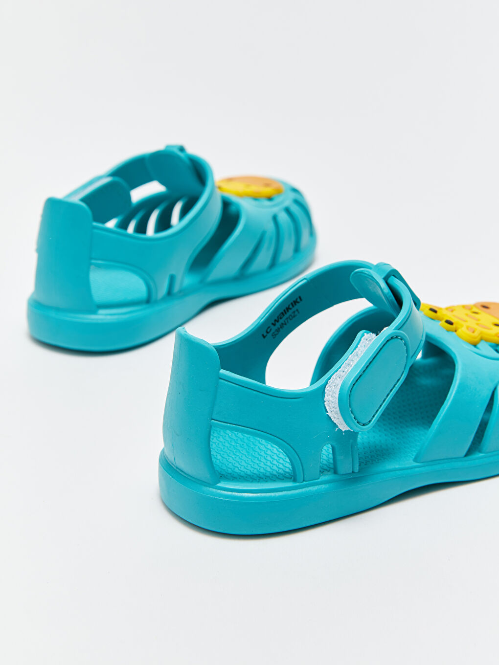 Turkuaz Patch Detaylı Erkek Bebek Sandalet-4