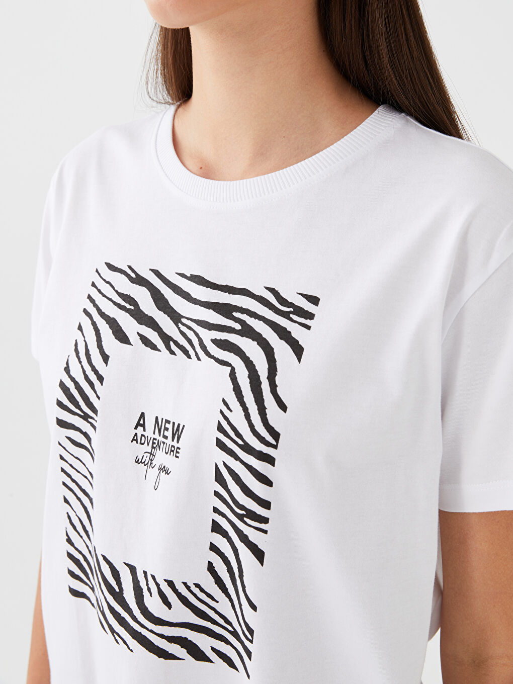 Crew Neck Printed Short Sleeve Women's T-Shirt-3
