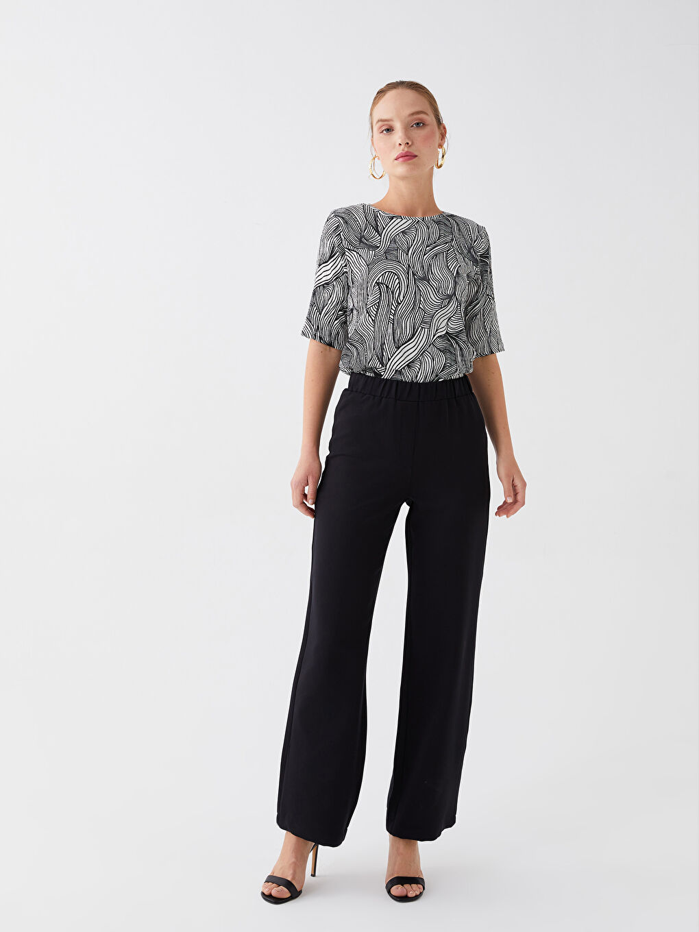 LCWAIKIKI Basic Siyah Beli Lastikli Standart Fit Kadın Pantolon - 1