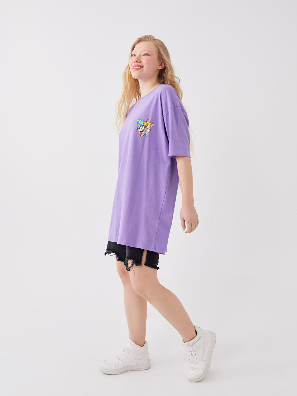 LCW Vision Crew Neck Tom & Jerry Printed Oversize Women's T-Shirt -S3HP15Z8-GPZ