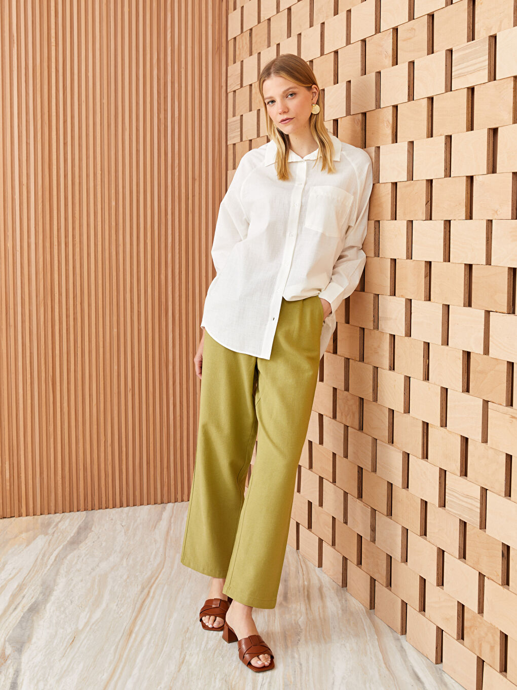 Elastic Waist Relaxed Fit Plain Linen Blend Women's Trousers