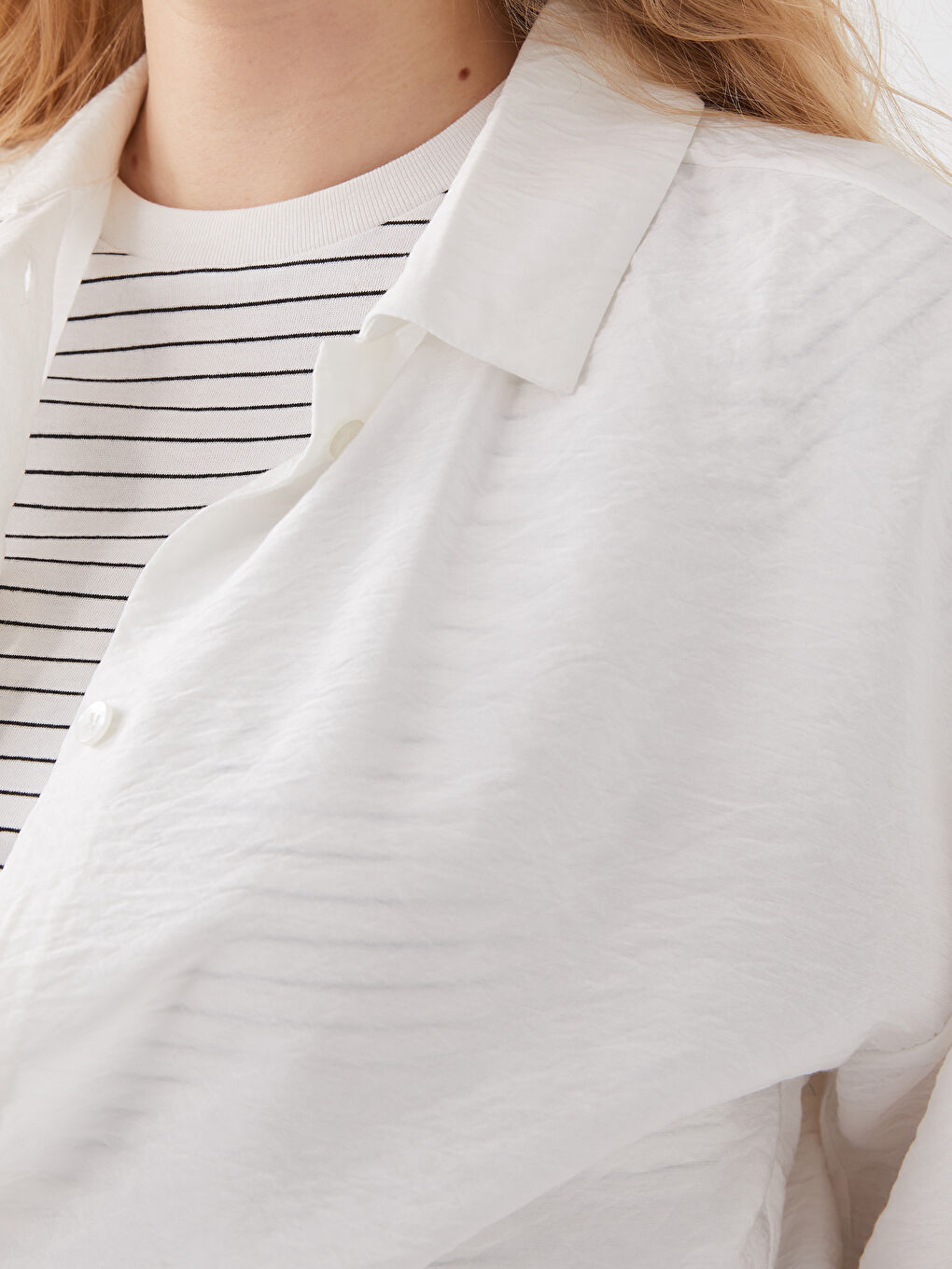 Beyaz Düz Kısa Kollu Oversize Poplin Kadın Gömlek-3