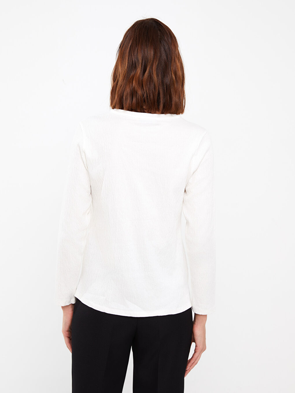 Ekru Bisiklet Yaka Çiçekli Uzun Kollu Kadın Tişört-4