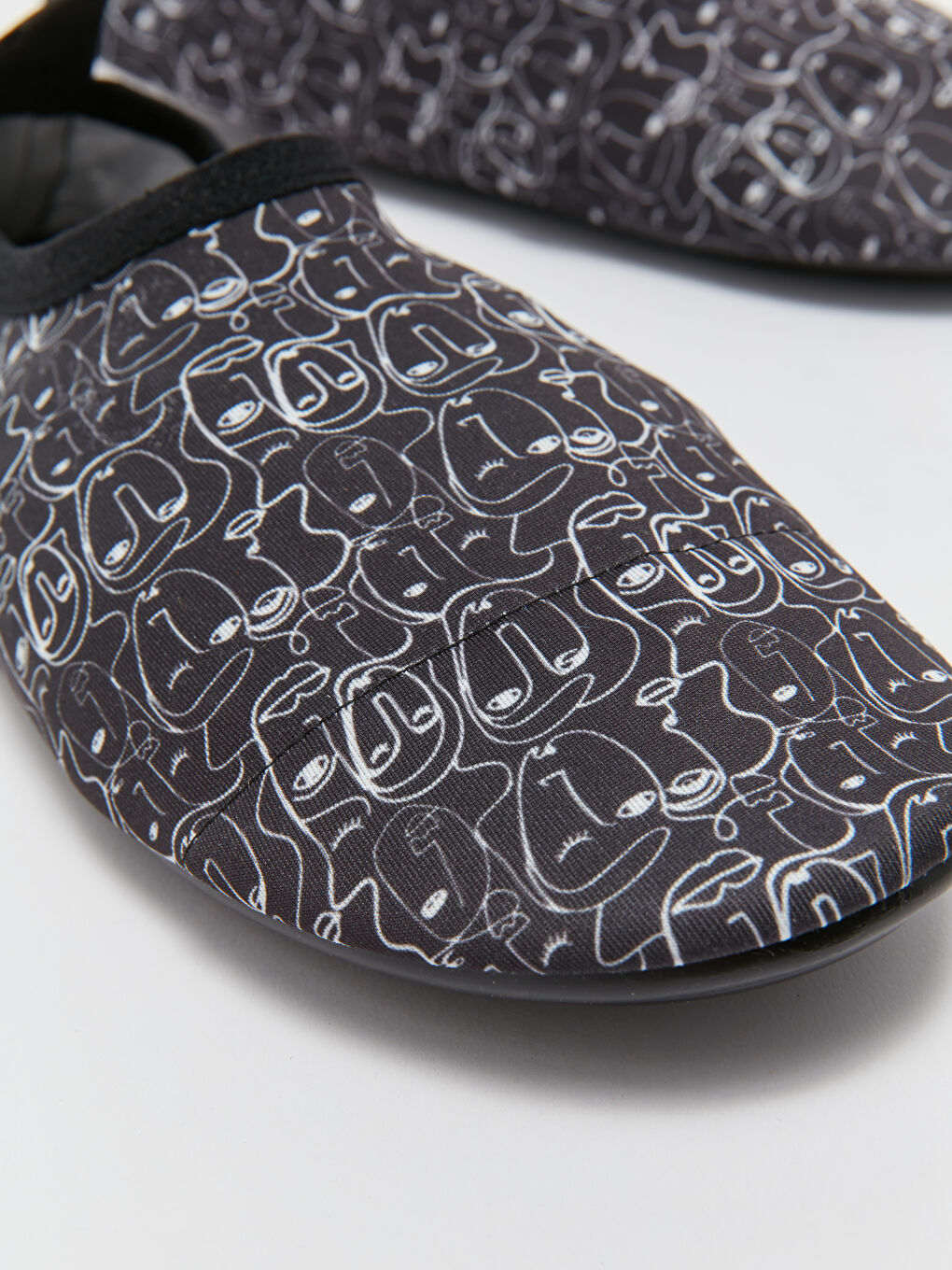 Karışık Desenli Kadın Deniz Ayakkabısı-4