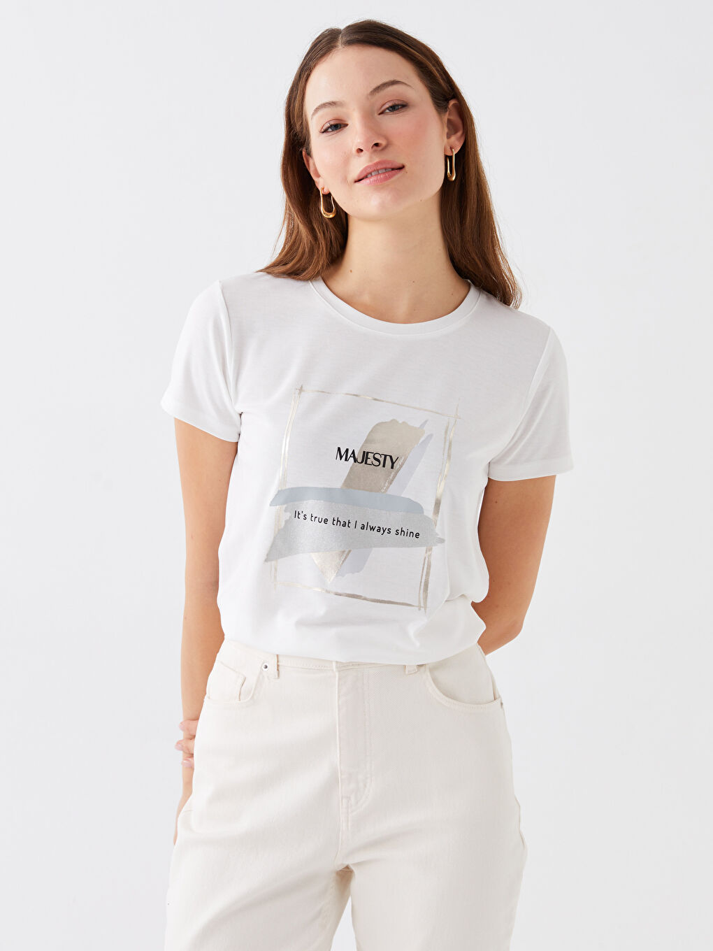 Ekru Bisiklet Yaka Baskılı Kısa Kollu Kadın Tişört-2