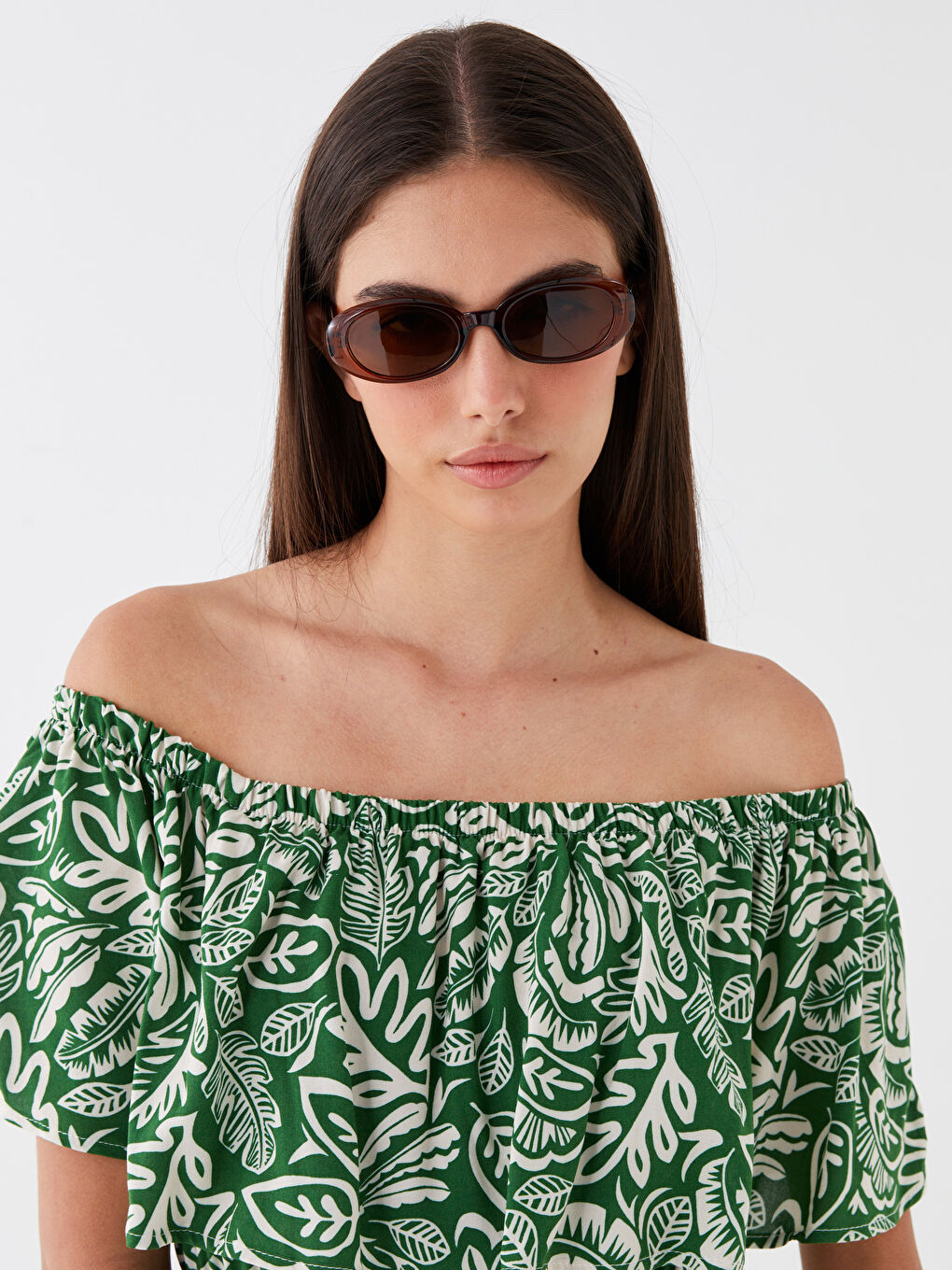 فستان نسائي منقوش بياقة سلاش وأكمام قصيرة-2