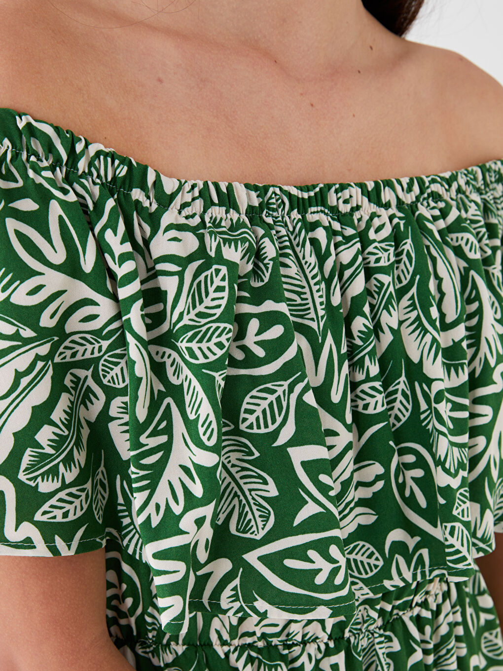 فستان نسائي منقوش بياقة سلاش وأكمام قصيرة-3