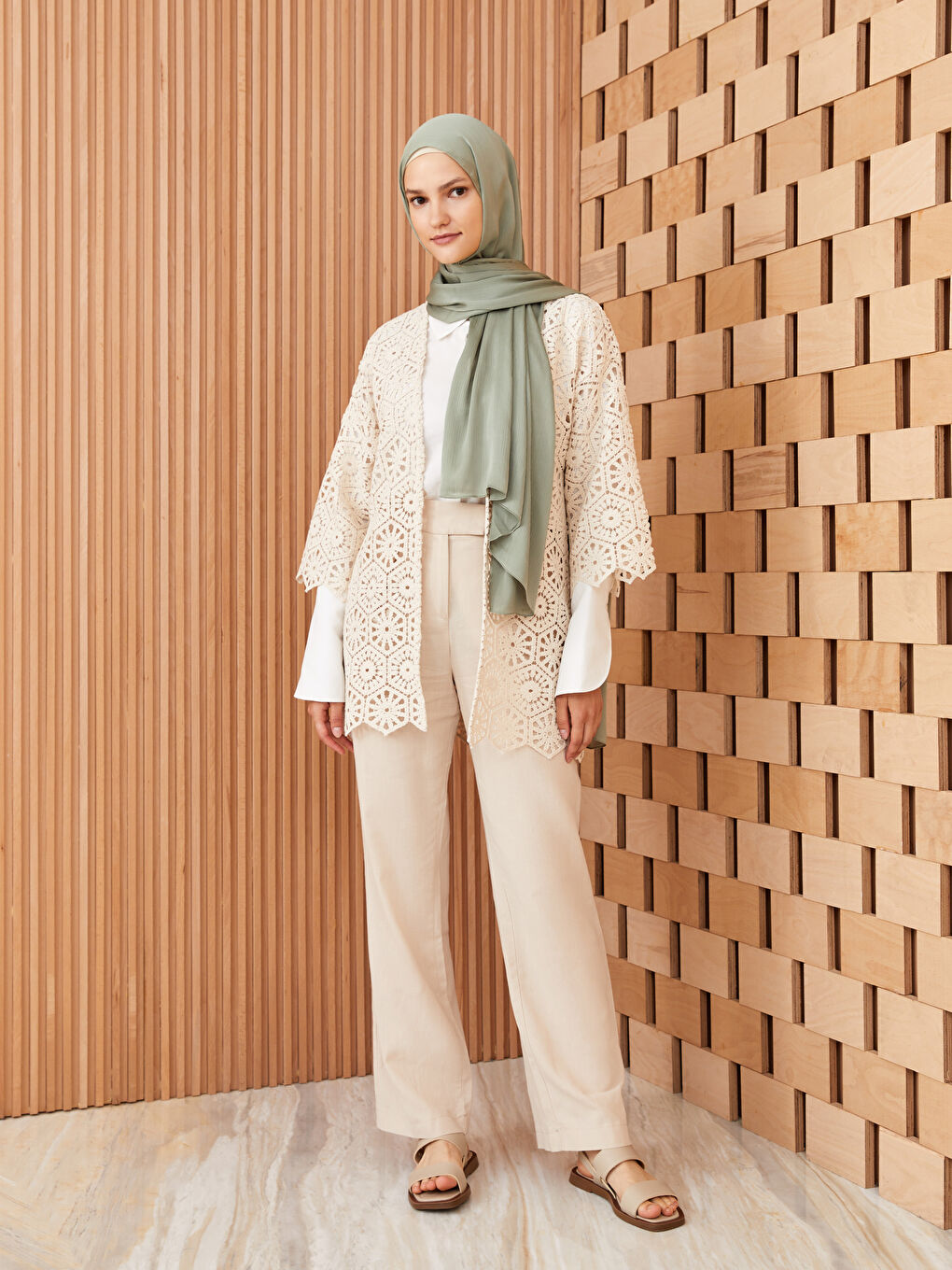 Women's Woven Scarf-2