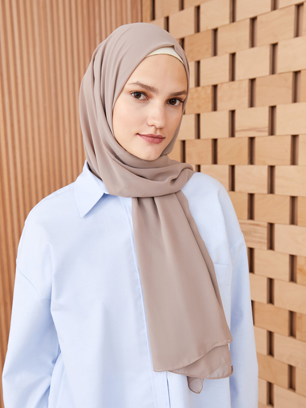 Kahverengi Kadın Dokuma Şal-1