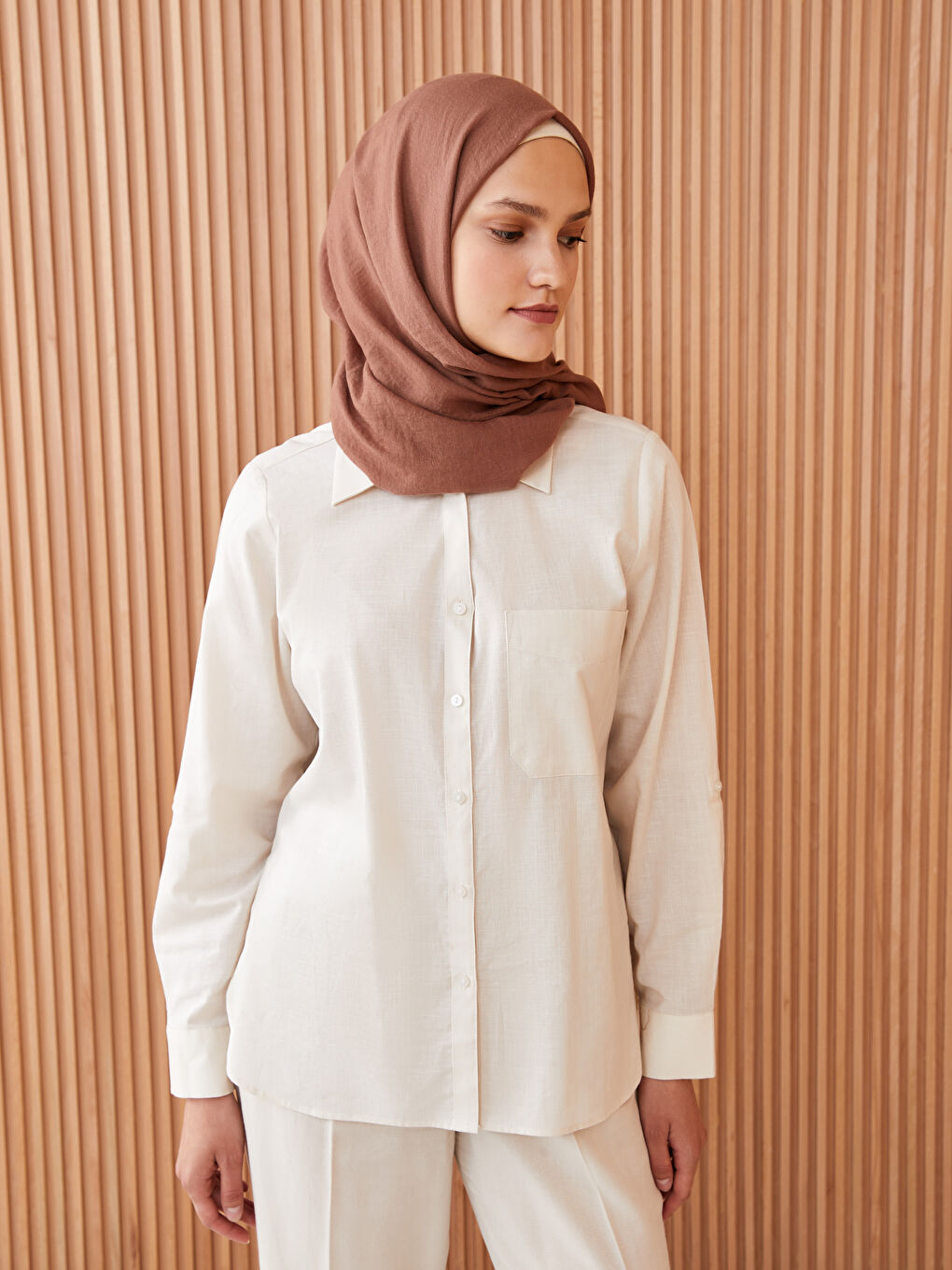 Kahverengi Kadın Dokuma Şal-1