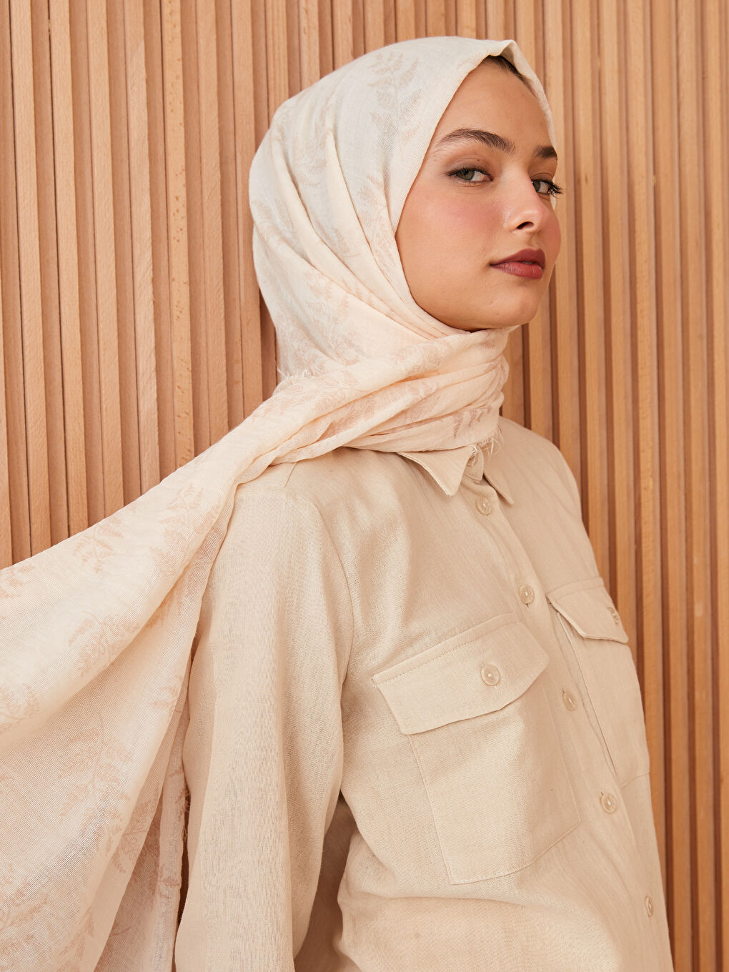 Pembe Desenli Kadın Şal-1