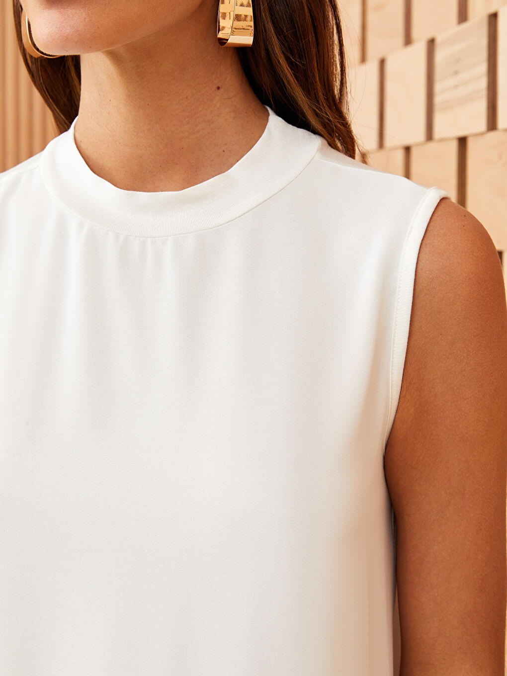 Ekru Kadın Bisiklet Yaka Düz Atlet-3