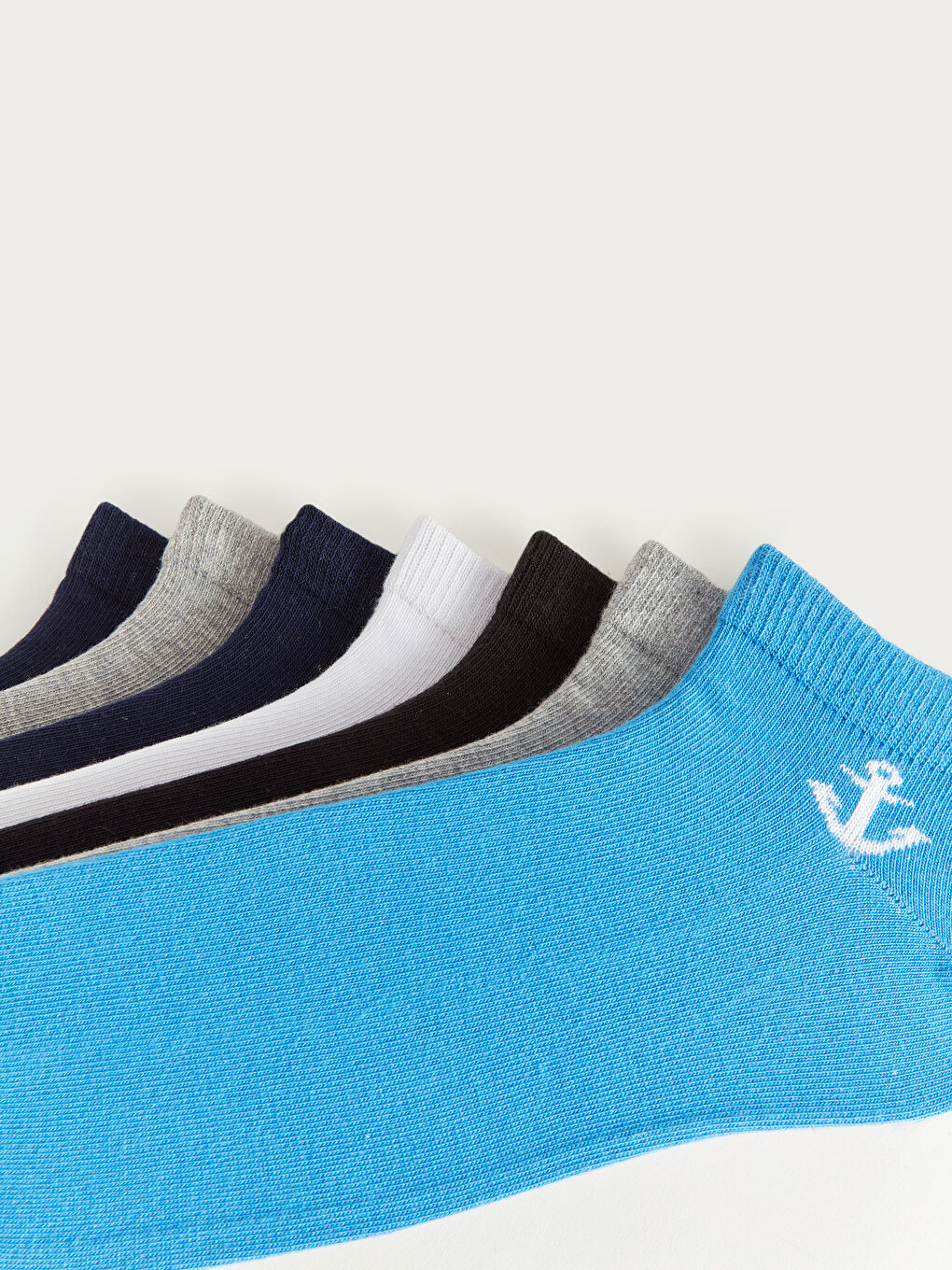 جوارب رياضية منقوشة للرجال - عبوة ٧ قطع-2