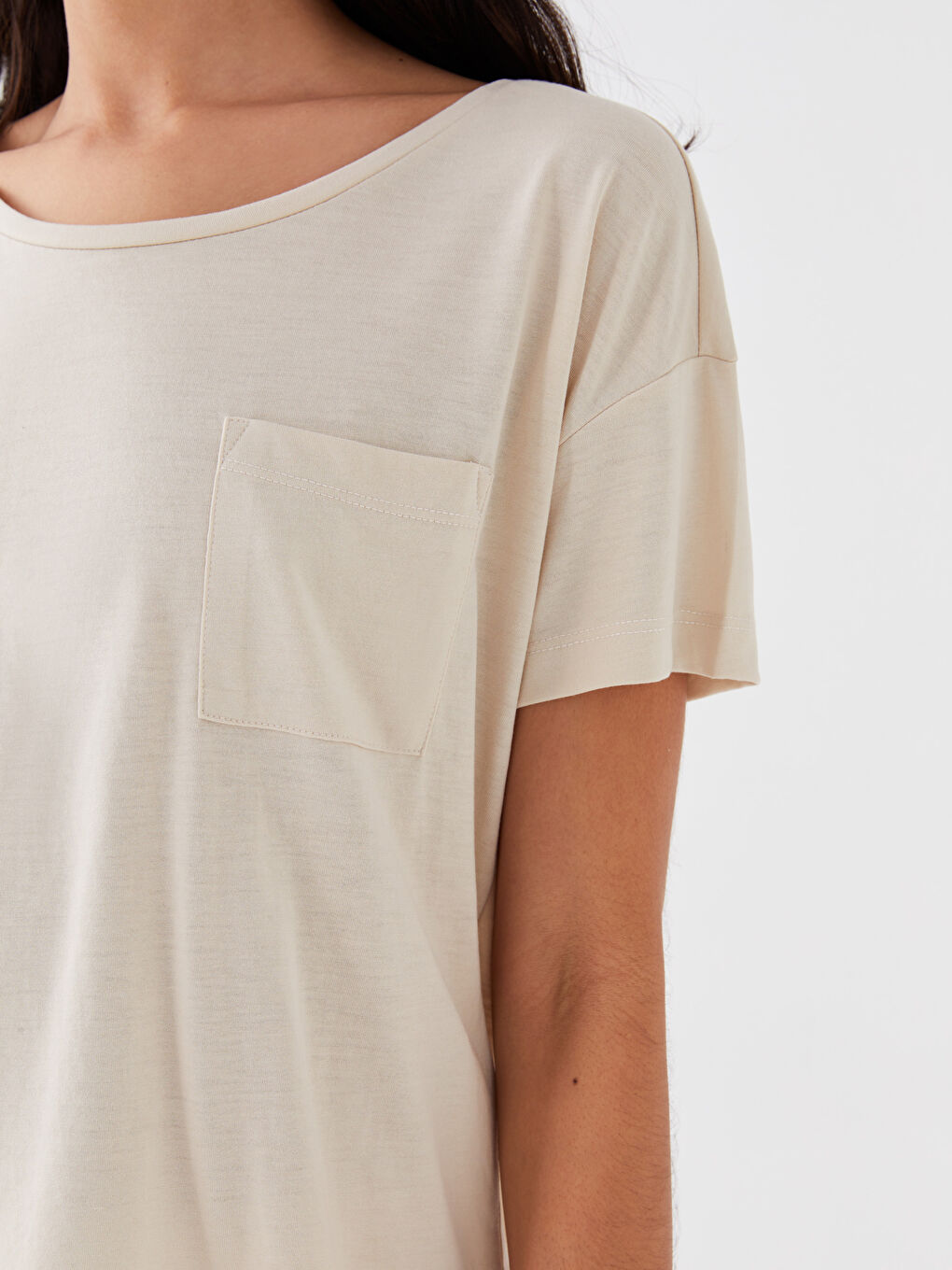 Bej Bisiklet Yaka Düz Kısa Kollu Kadın Şortlu Pijama Takımı-3