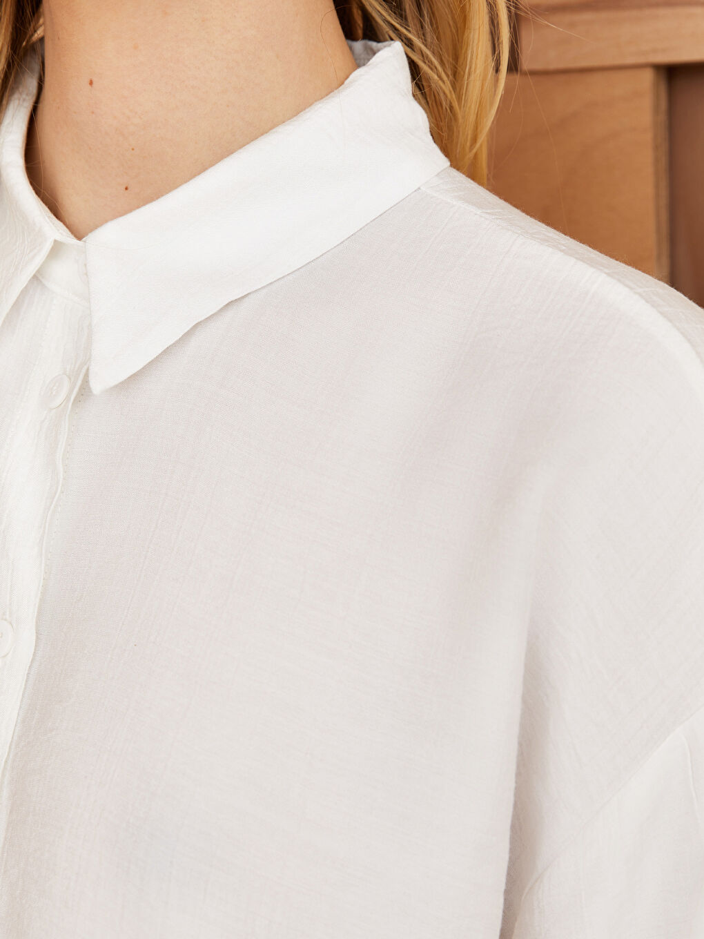 Beyaz Düz Uzun Kollu Oversize Kadın Gömlek Tunik-3