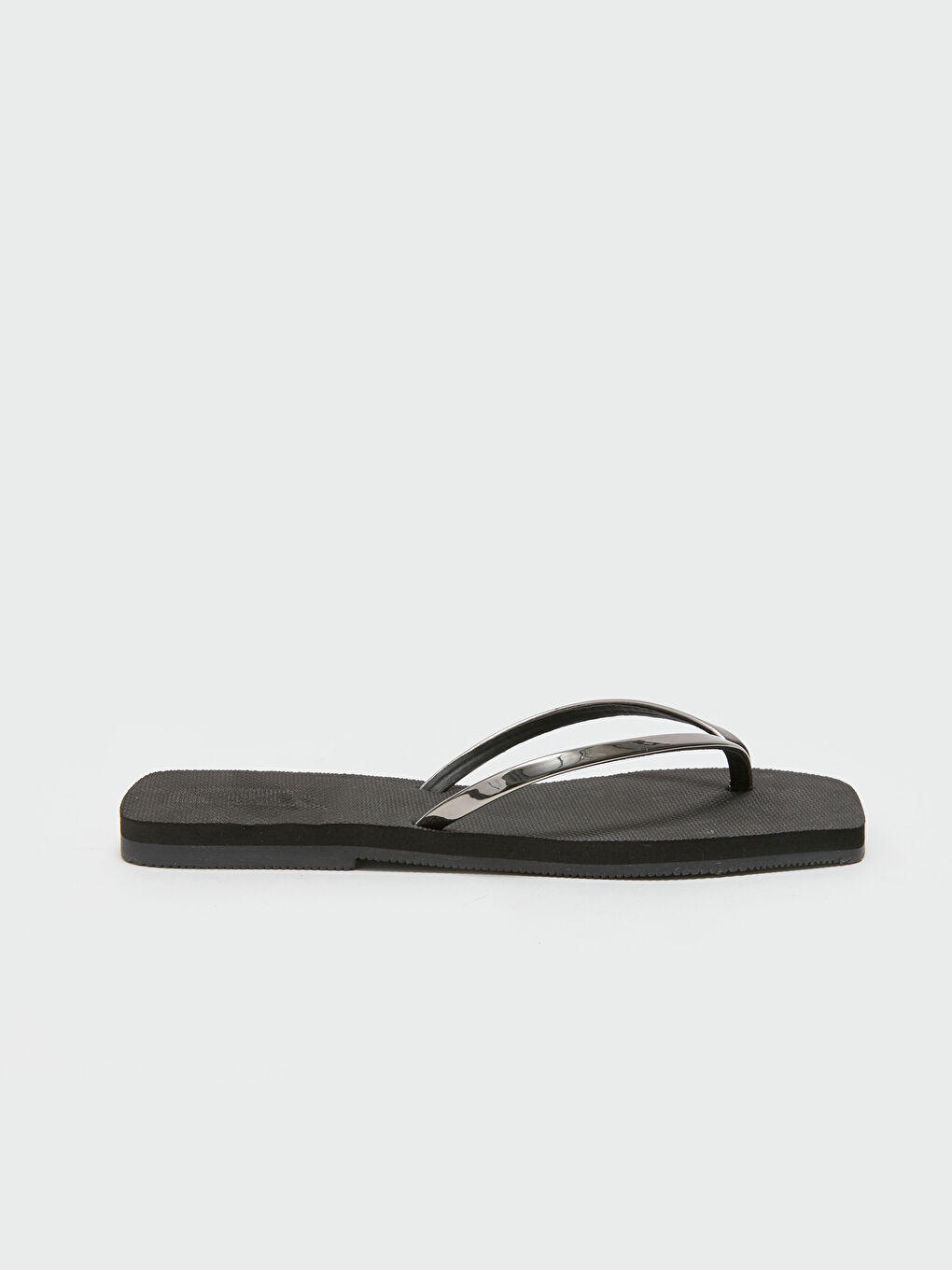 Women's Flip Flops-1