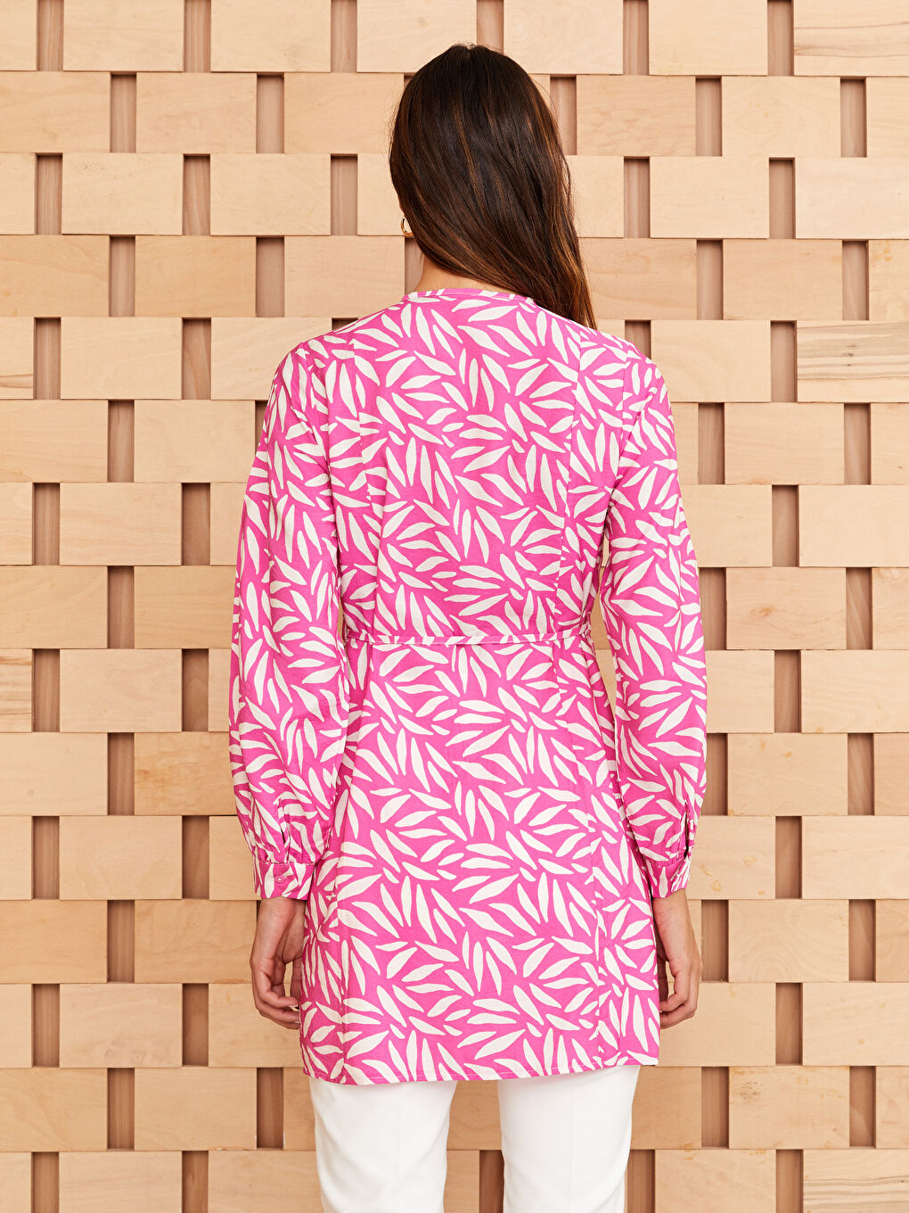 Әйелдерге арналған ұзын жеңді өрнекті дөңгелек жағалы туника-4