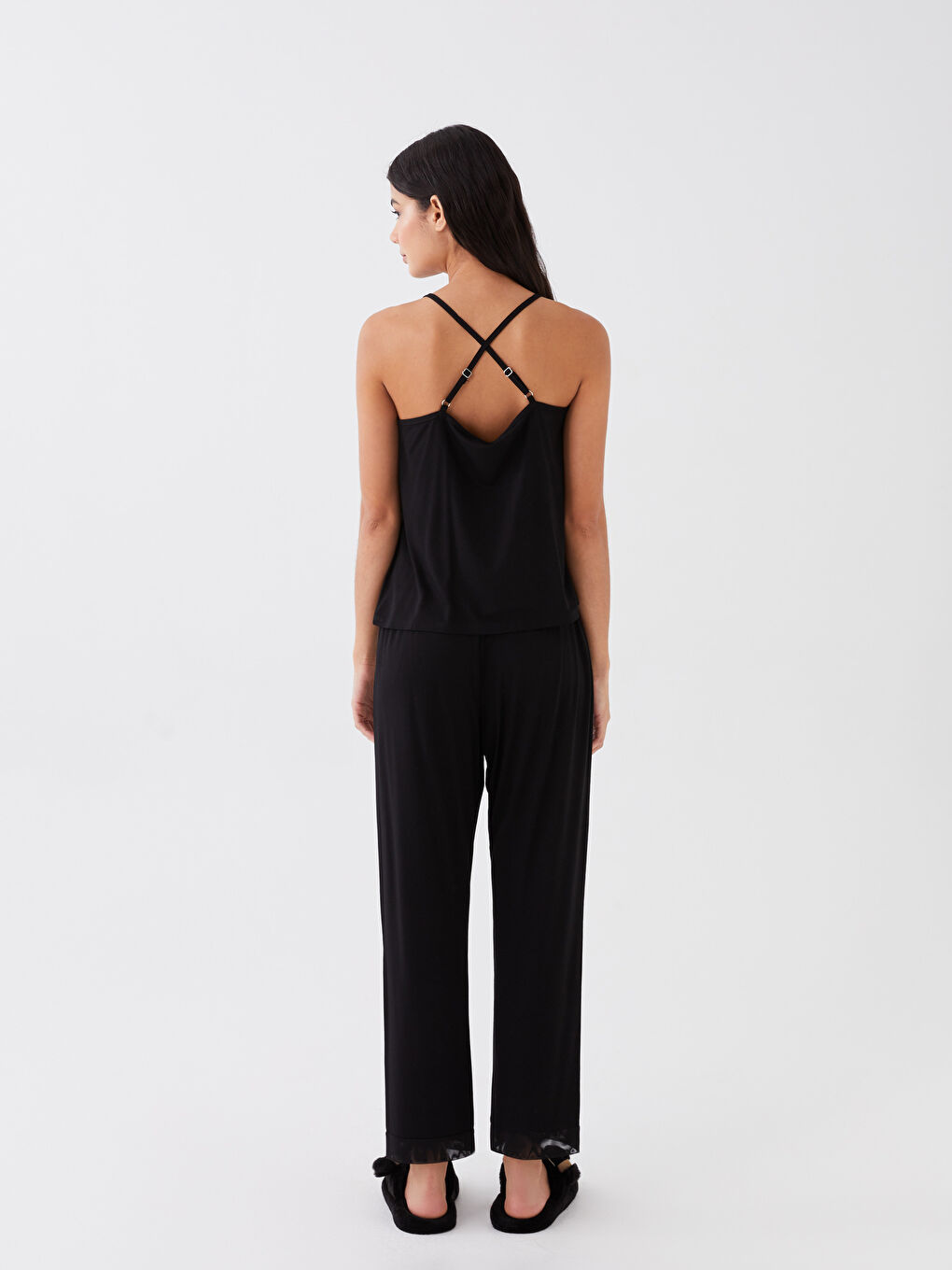 V Neck Plain Strappy Women's Pyjama Set-5