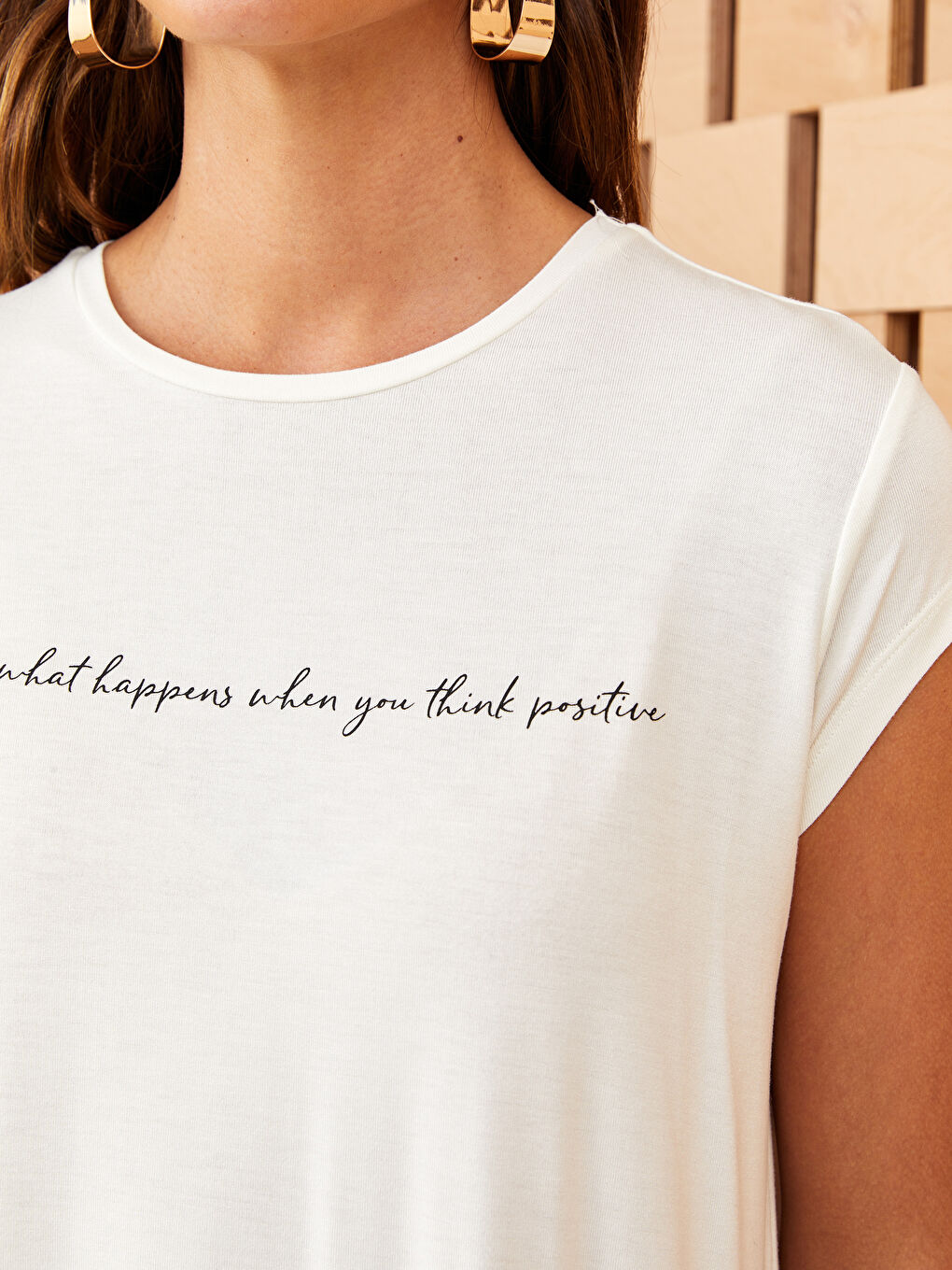 Ekru Bisiklet Yaka Baskılı Kısa Kollu Kadın Tunik-3