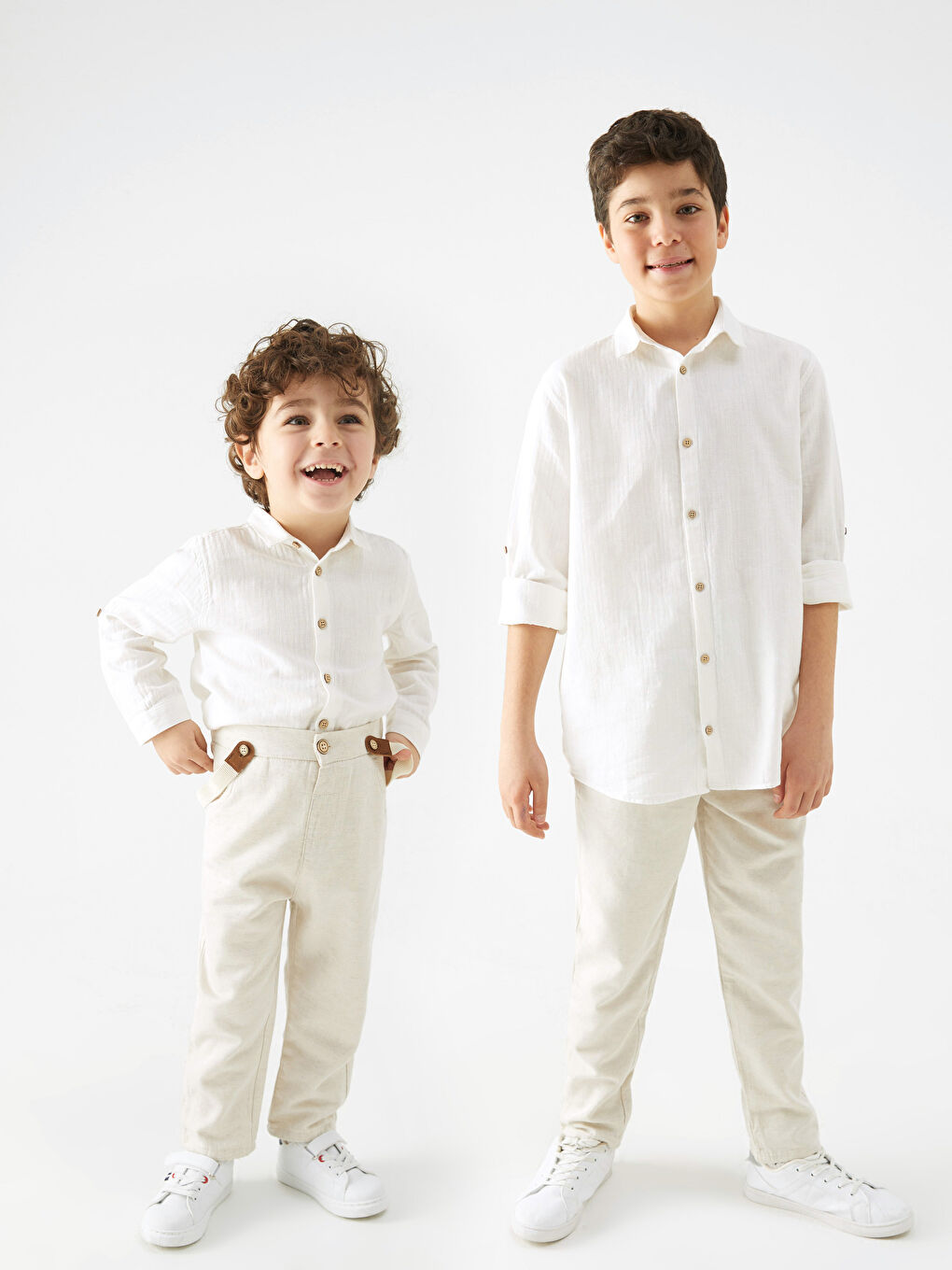 LCW Kids Bej Beli Ayarlanabilir Lastikli Erkek Çocuk Pantolon