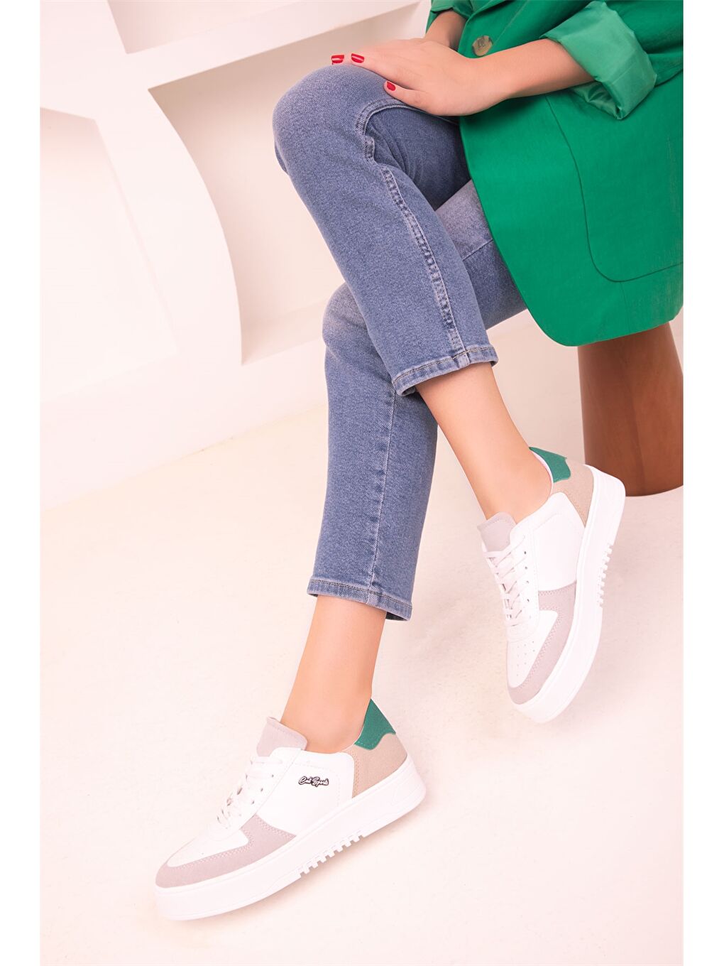 Karışık Deri Görünümlü Bağcıklı Unisex Spor Ayakkabı