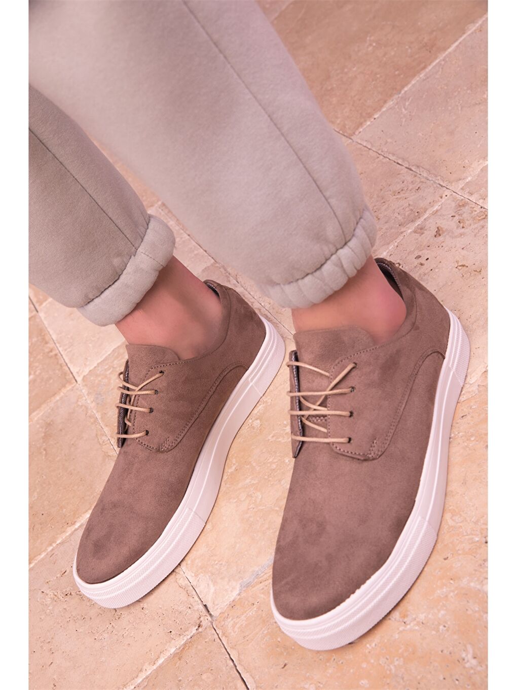 Kahverengi Süet Görünümlü Bağcıklı Erkek Spor Ayakkabı-3