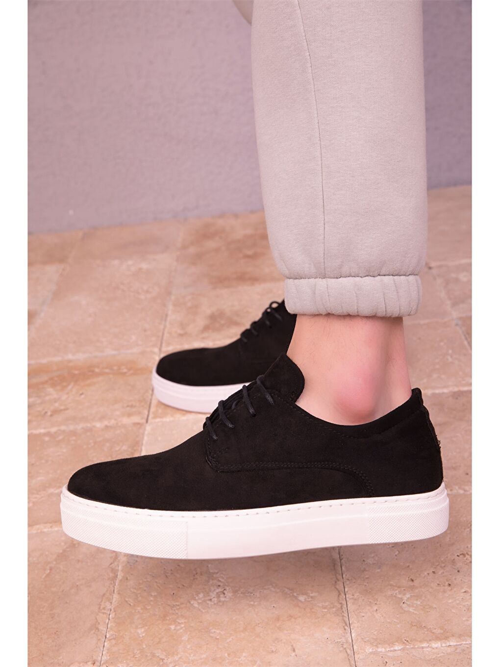 Siyah Süet Görünümlü Bağcıklı Erkek Spor Ayakkabı-3