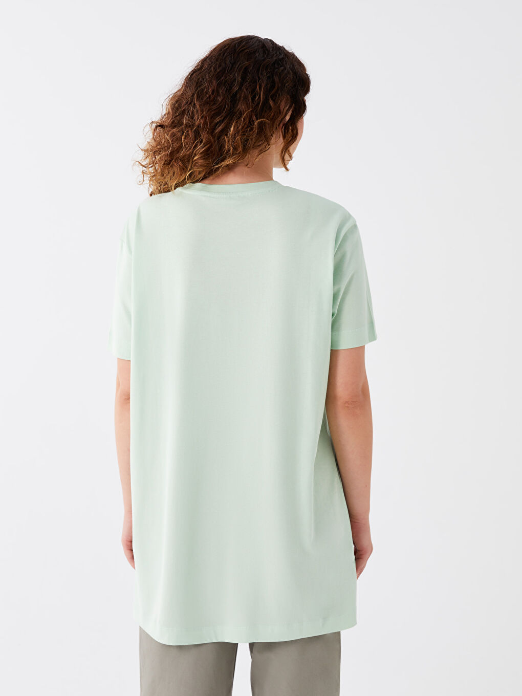 تونيك أوفراسايز كم قصير سادة بياقة دائرية للسيدات-4