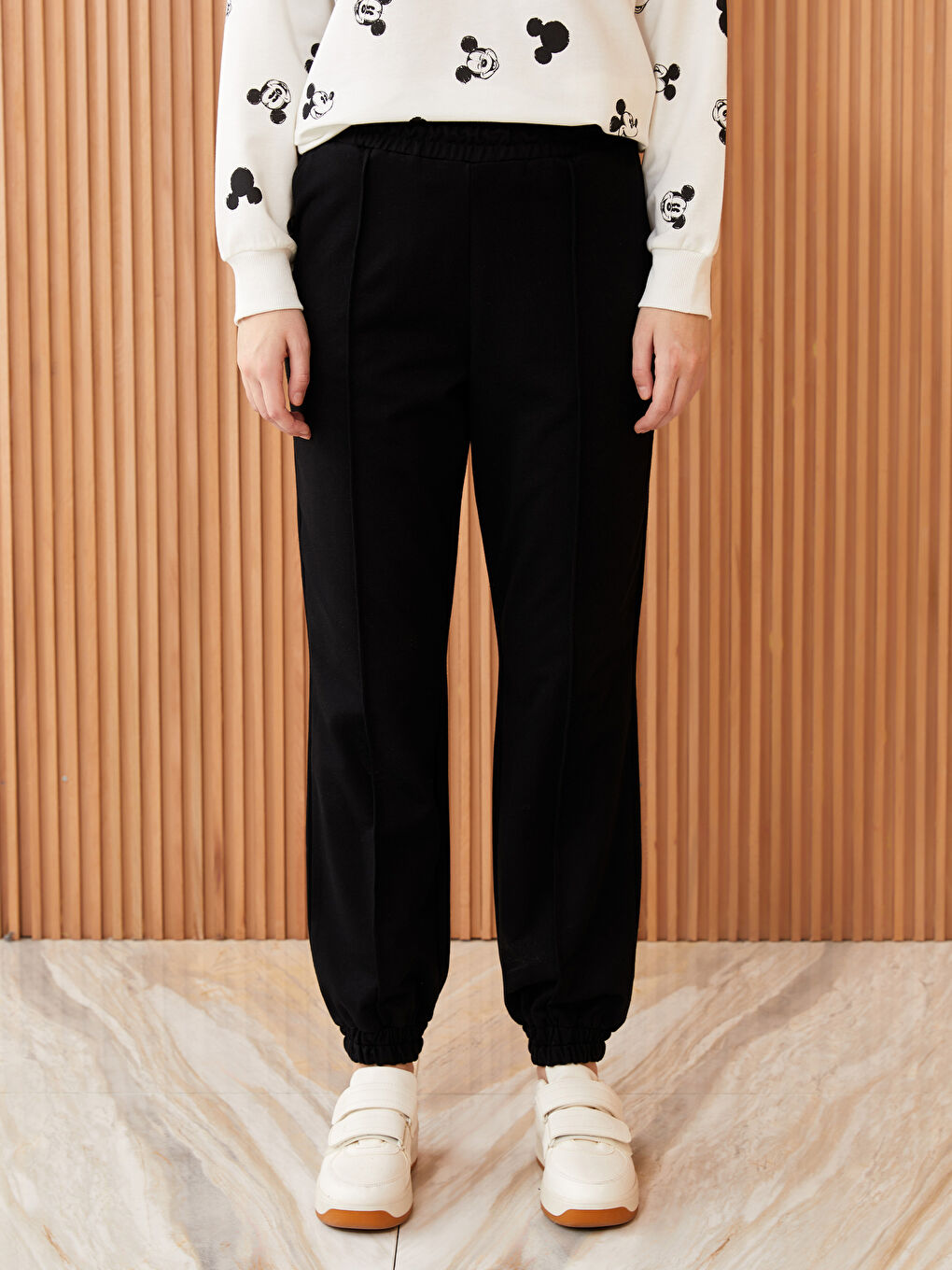 Siyah Kadın Beli Lastikli Düz Jogger Eşofman Altı-3