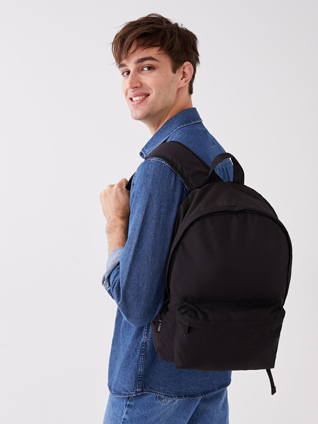 Multi-Compartment Men's Backpack