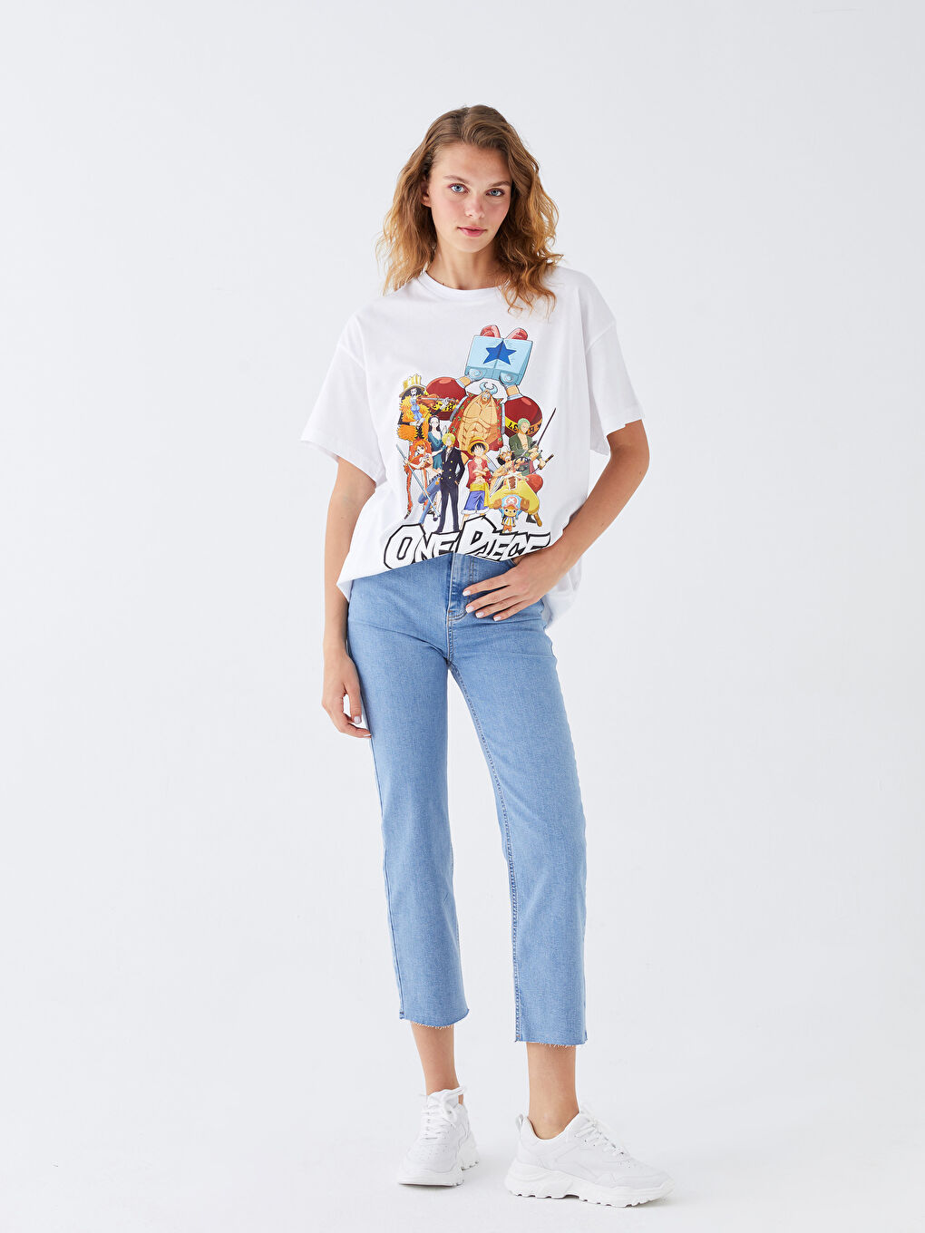 High Waisted Straight Fit Women's Jeans