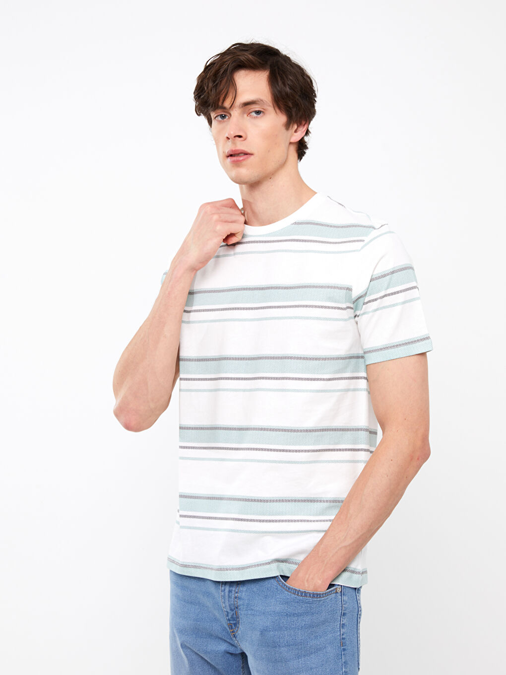 Beyaz Bisiklet Yaka Kısa Kollu Çizgili Penye Erkek Tişört-1