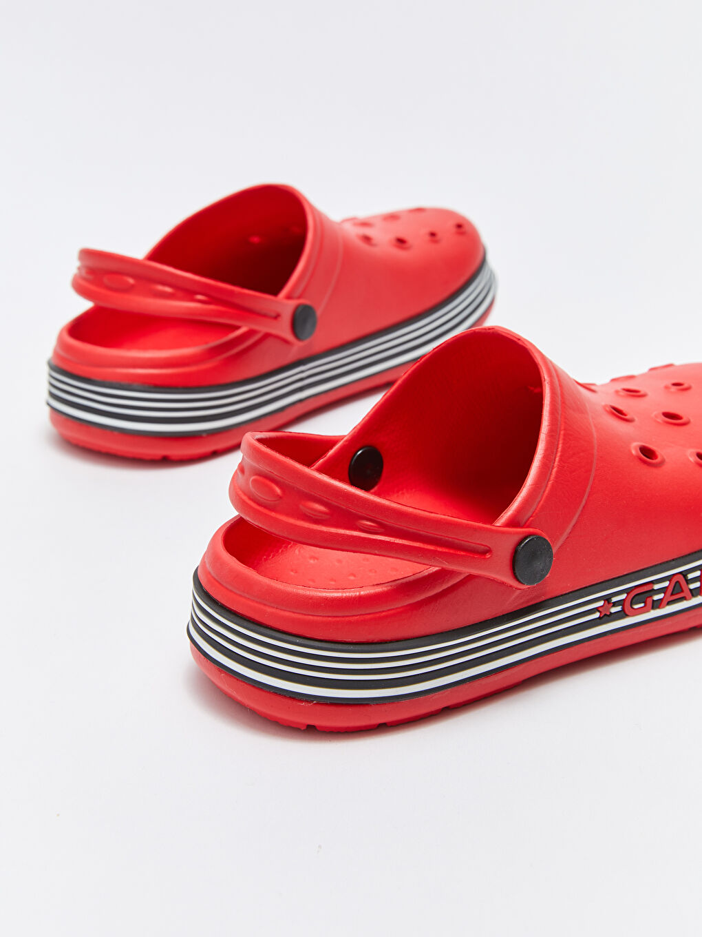 Kırmızı Baskılı Erkek Çocuk Plaj Sandaleti-4