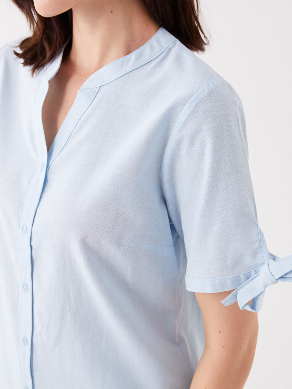Mavi Kaçık Yaka Düz Kısa Kollu Kadın Bluz-3