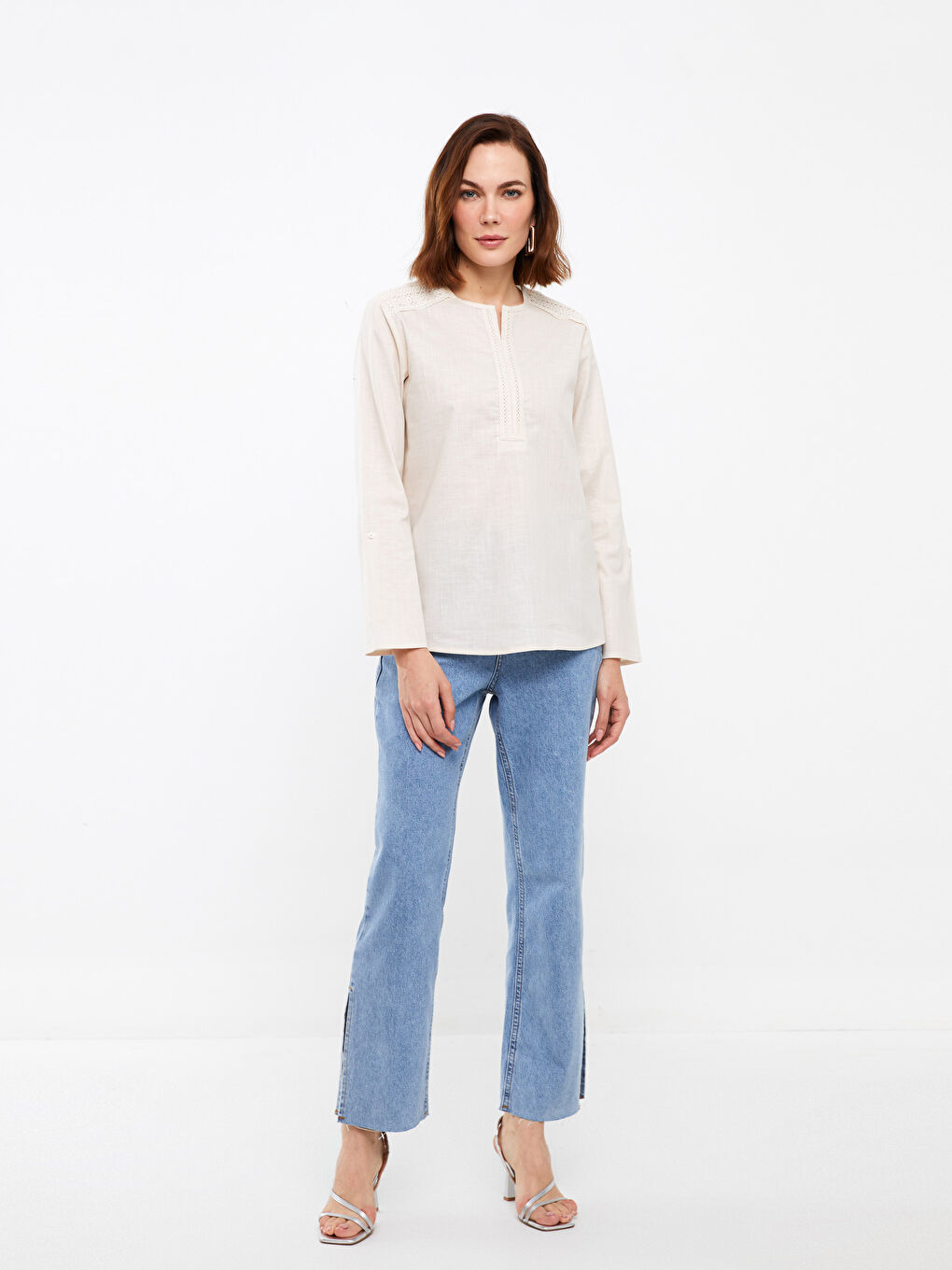 LCW Grace Henley Neckline Lace Detailed Long Sleeve Poplin Women's Blouse -S3I582Z8-QW4
