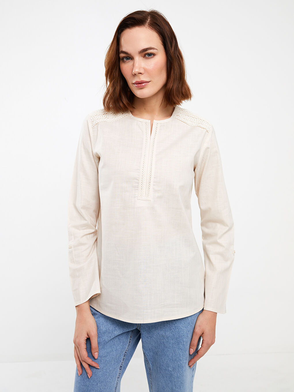 LCW Grace Henley Neckline Lace Detailed Long Sleeve Poplin Women's Blouse -S3I582Z8-QW4