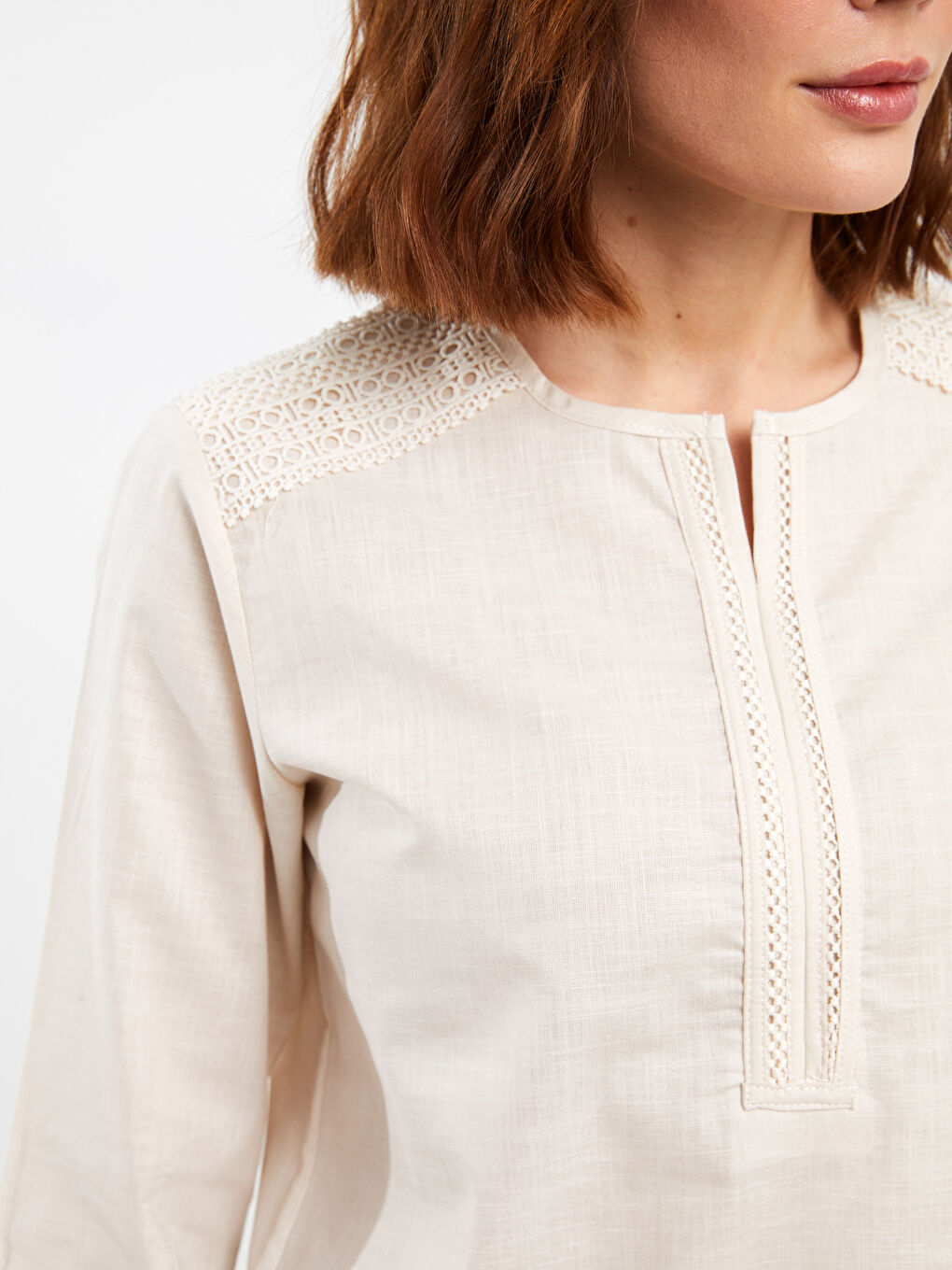 LCW Grace Henley Neckline Lace Detailed Long Sleeve Poplin Women's Blouse -S3I582Z8-QW4