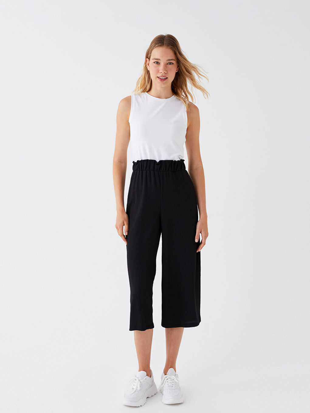 Elasticated Waist Relaxed Fit Women's Trousers-2