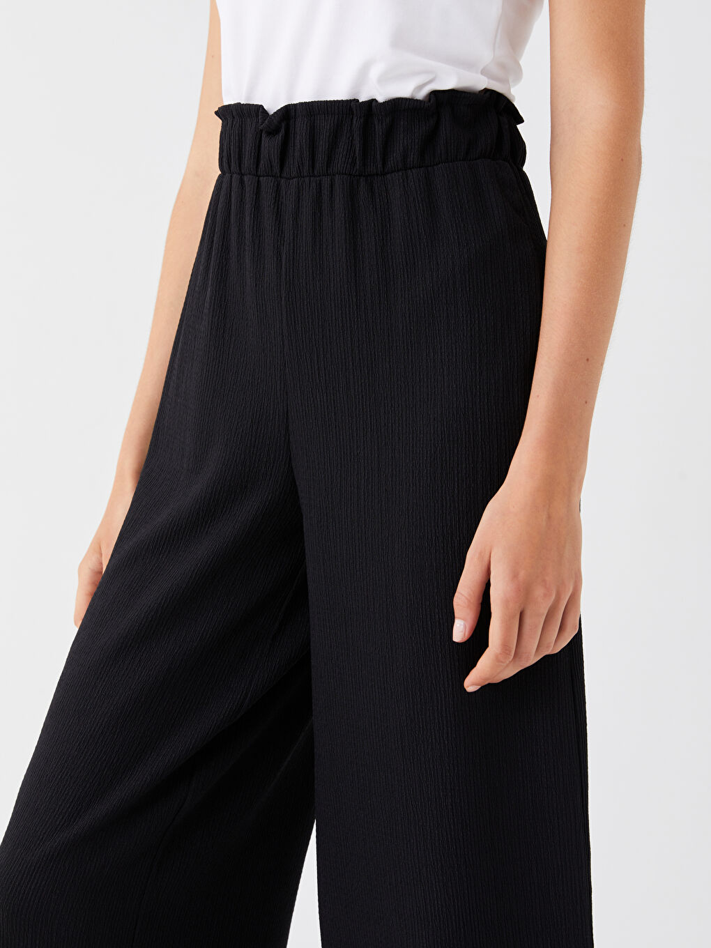 Elasticated Waist Relaxed Fit Women's Trousers-3